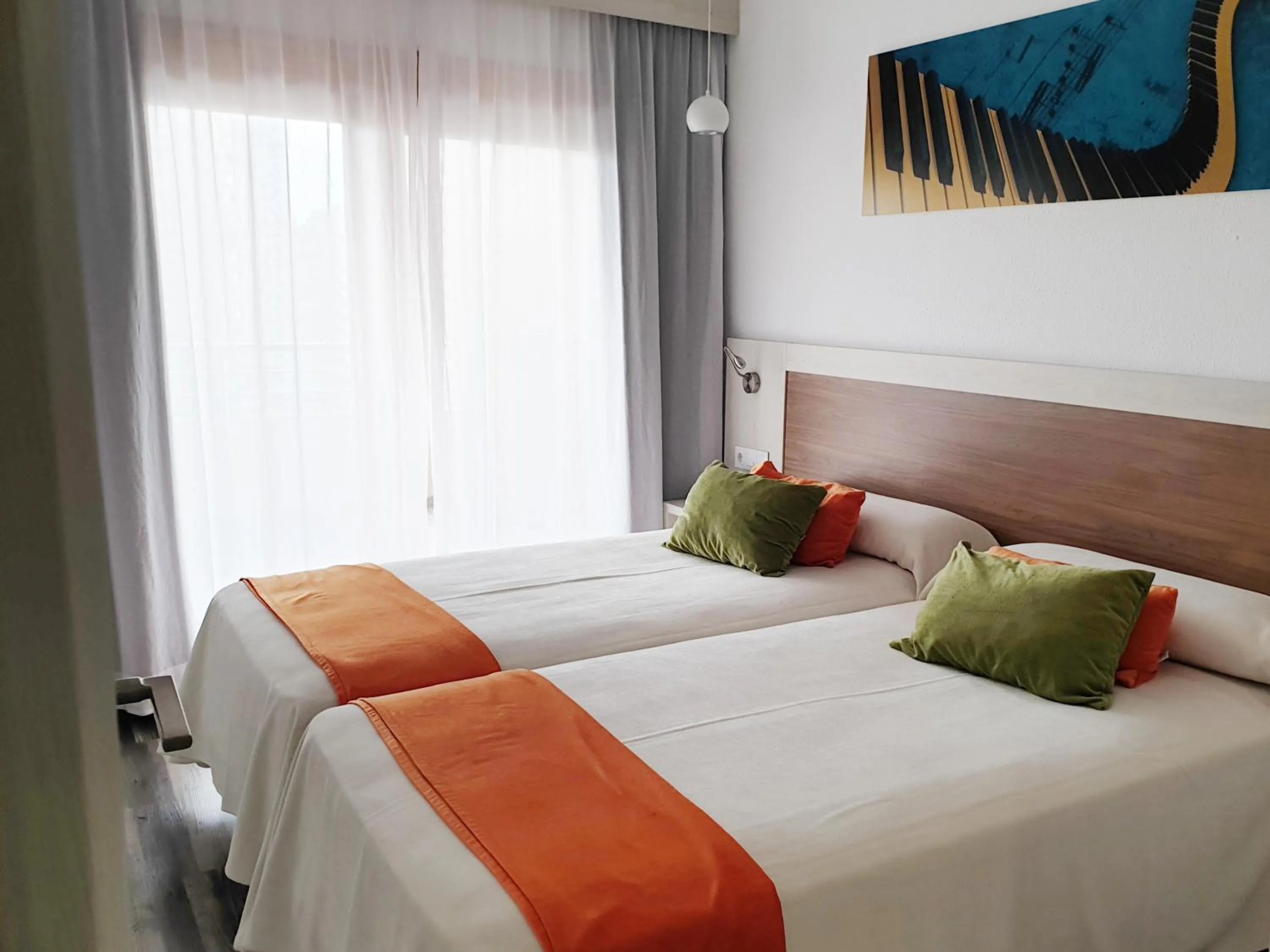Bed in Sandos Benidorm Suites