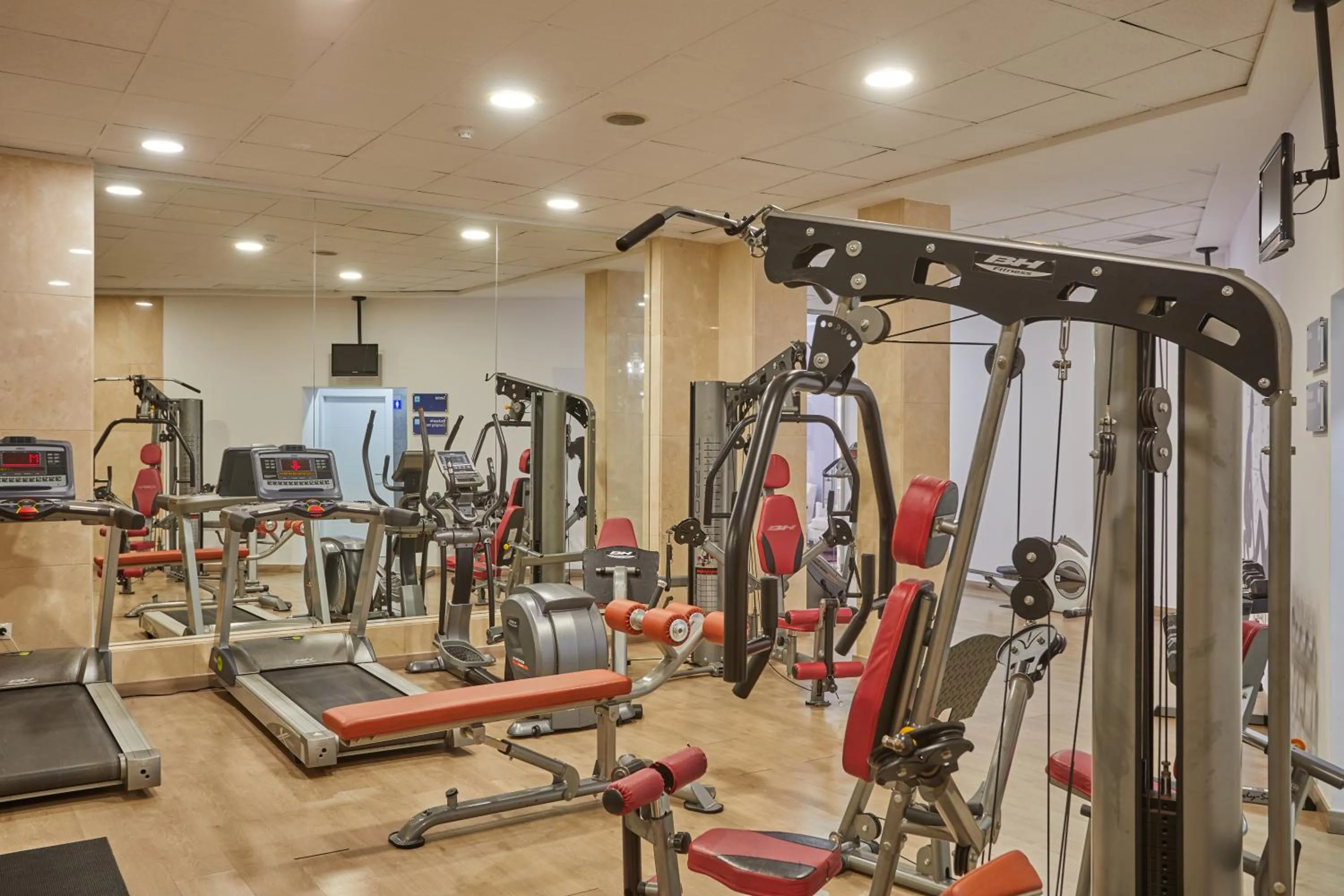 Fitness centre/facilities in Sandos Benidorm Suites