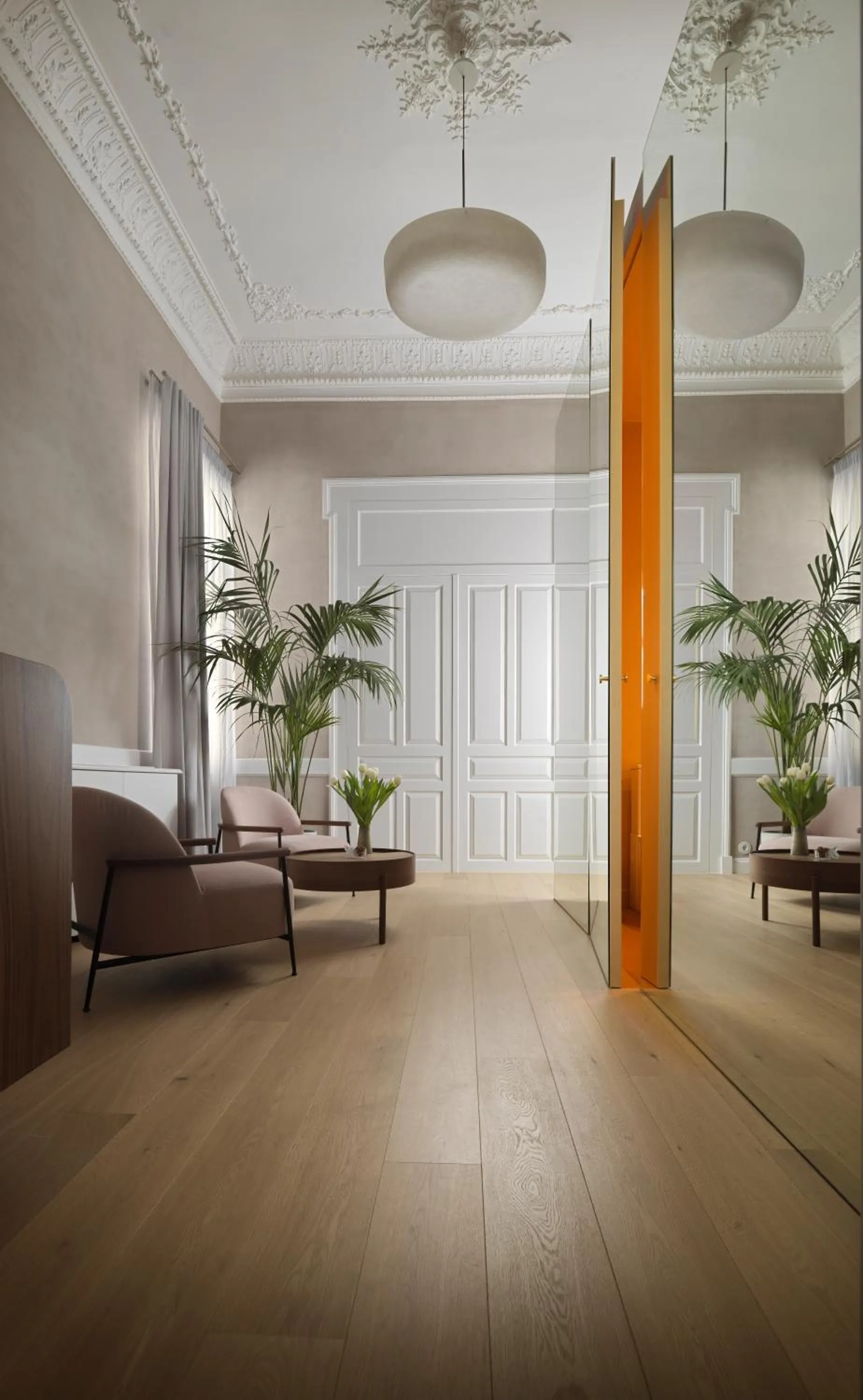 Seating area in Monument Hotel