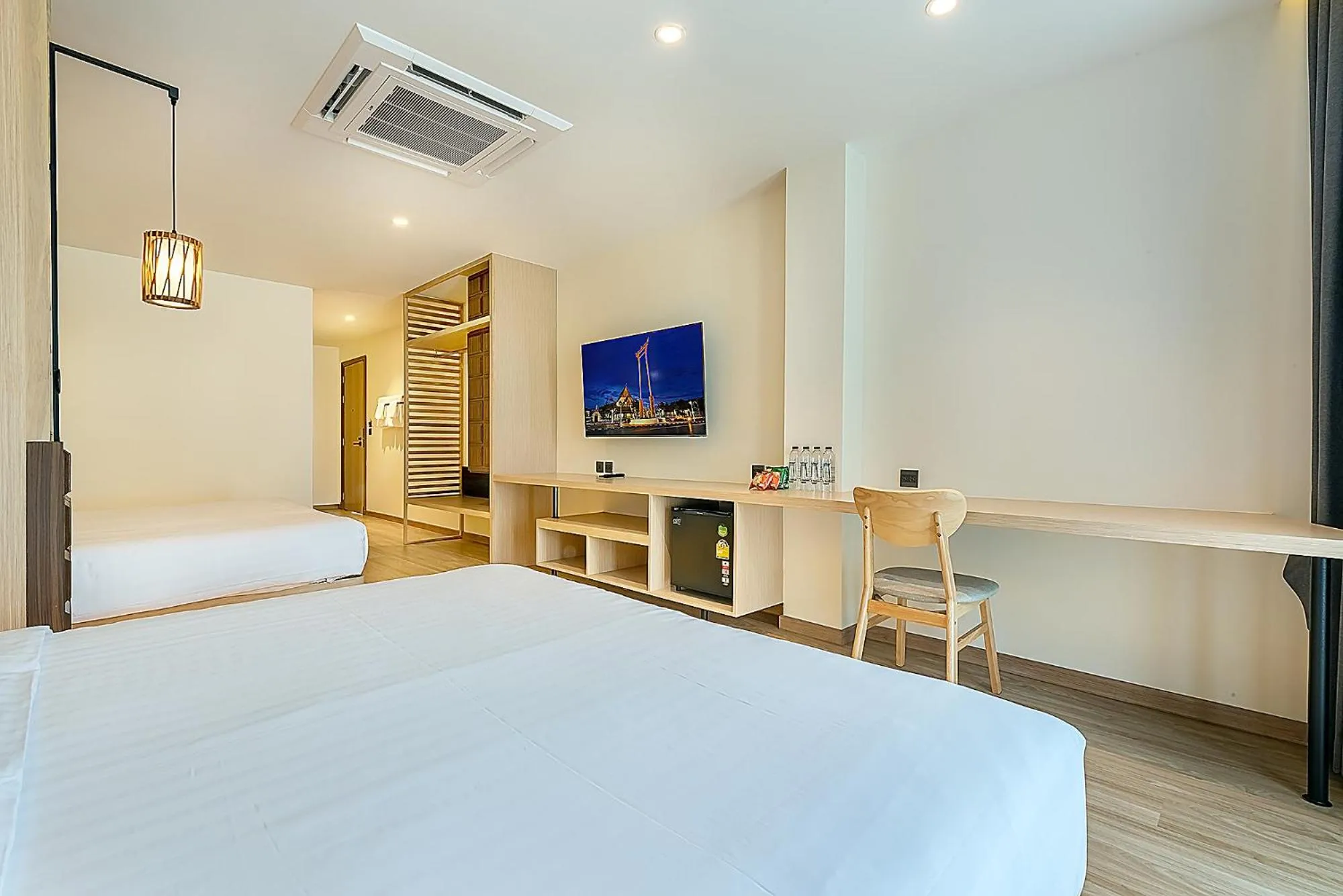 Bed in Phra Nakhon Poshtel