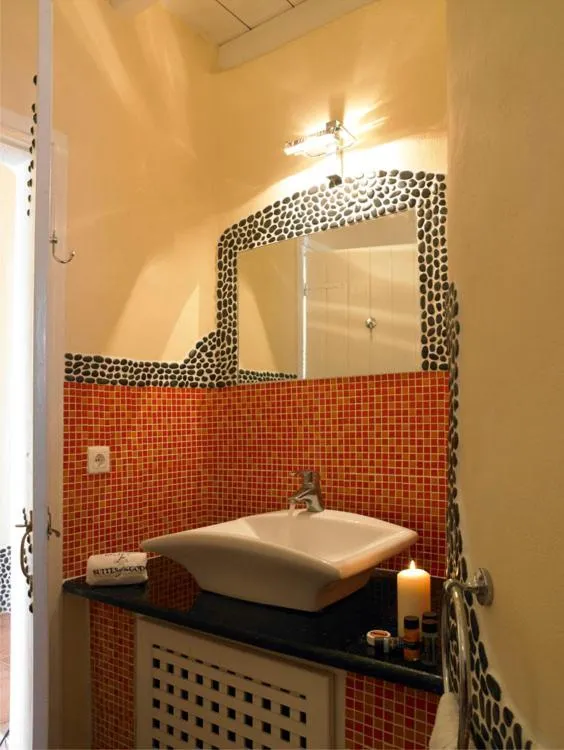 Bathroom in Suites of the Gods Cave Spa Hotel