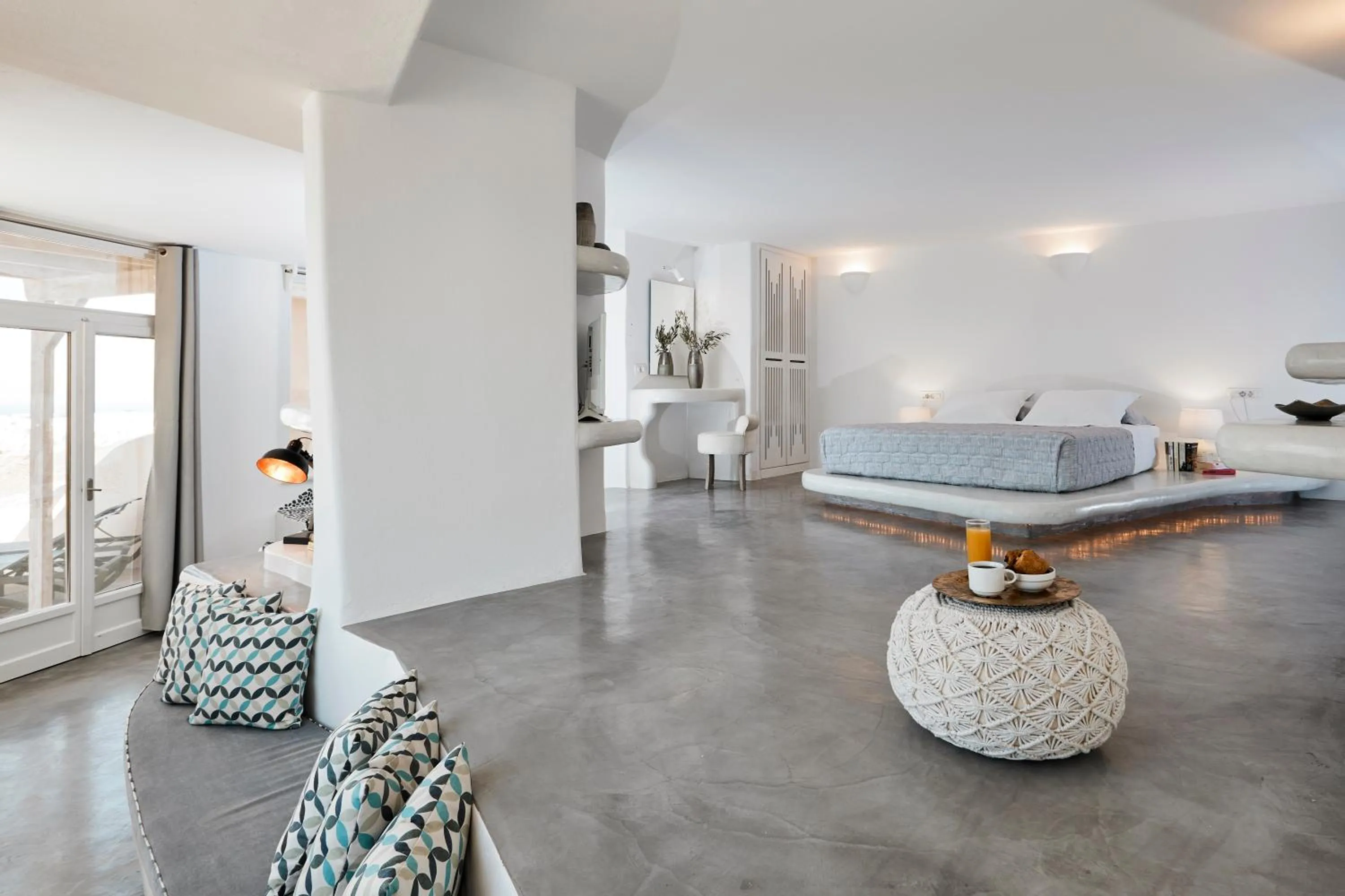 Bedroom in Suites of the Gods Cave Spa Hotel