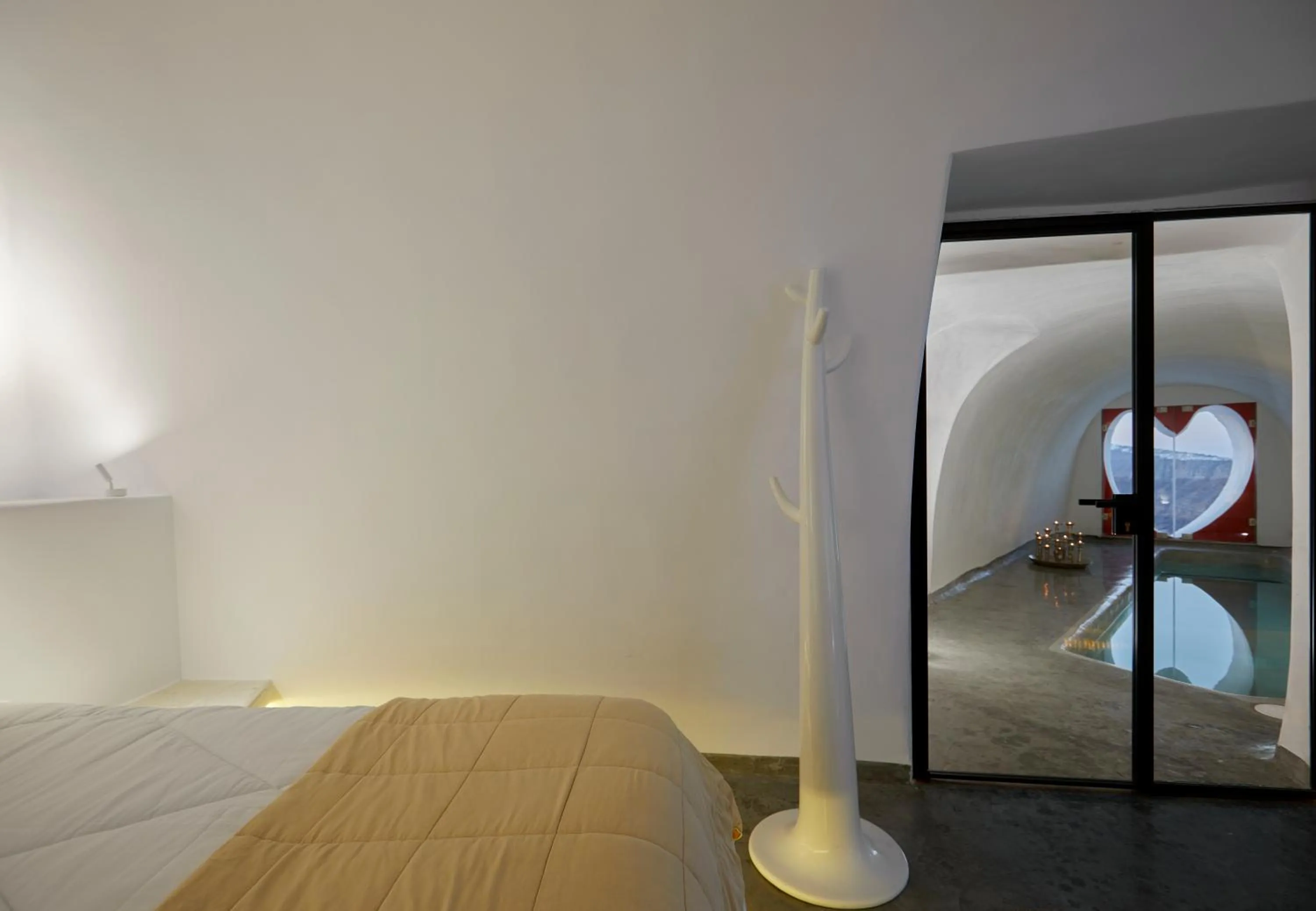 Photo of the whole room, Bed in Suites of the Gods Cave Spa Hotel