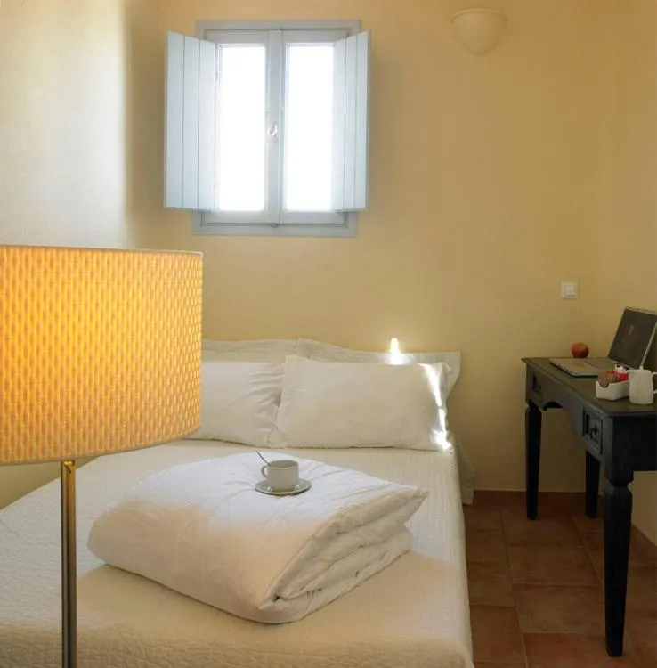 Bedroom, Bed in Suites of the Gods Cave Spa Hotel