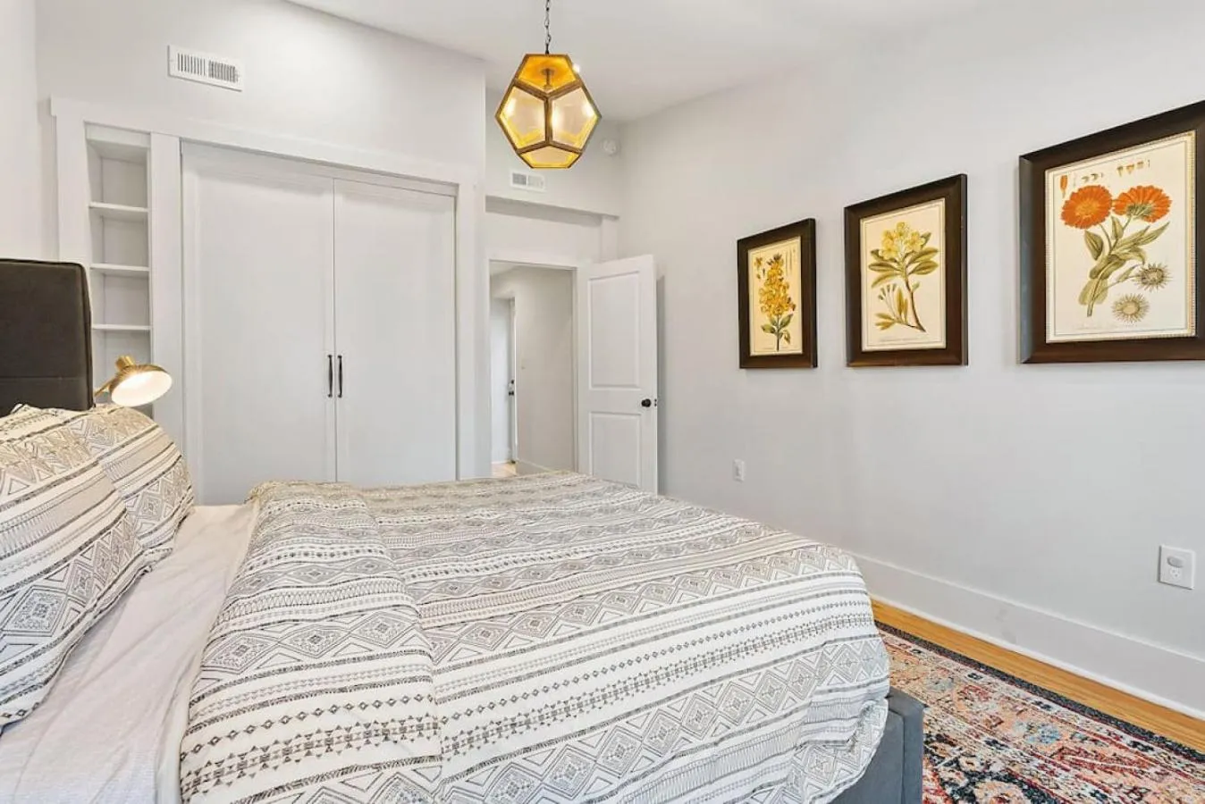 Bed in Designer 3 BR Townhome with Beautiful Backyard