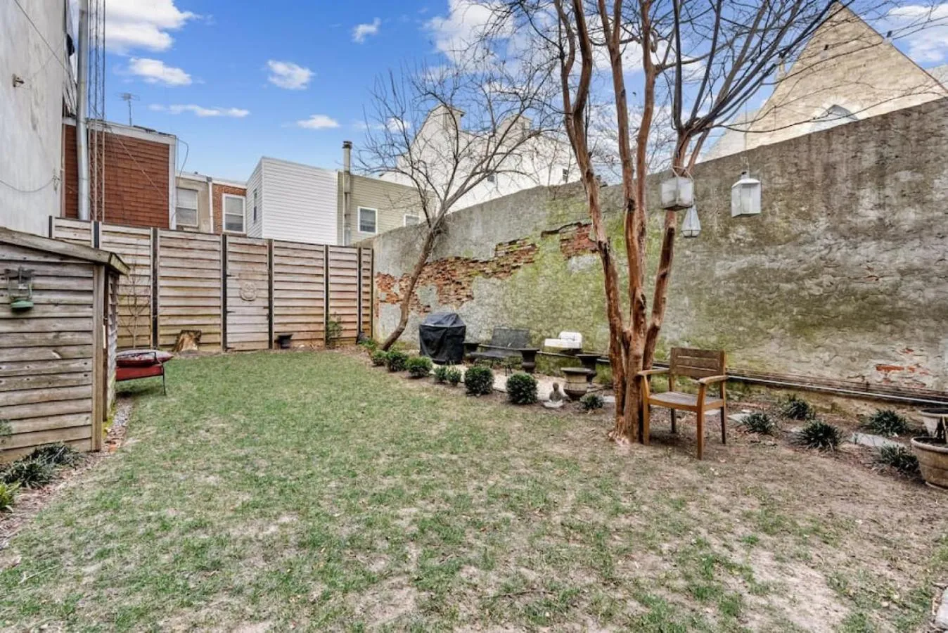 Garden in Designer 3 BR Townhome with Beautiful Backyard
