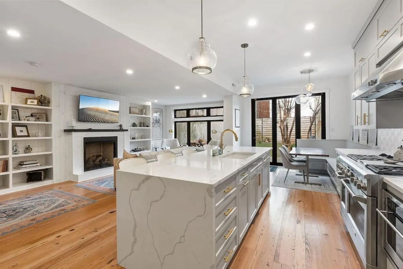 Kitchen or kitchenette in Designer 3 BR Townhome with Beautiful Backyard