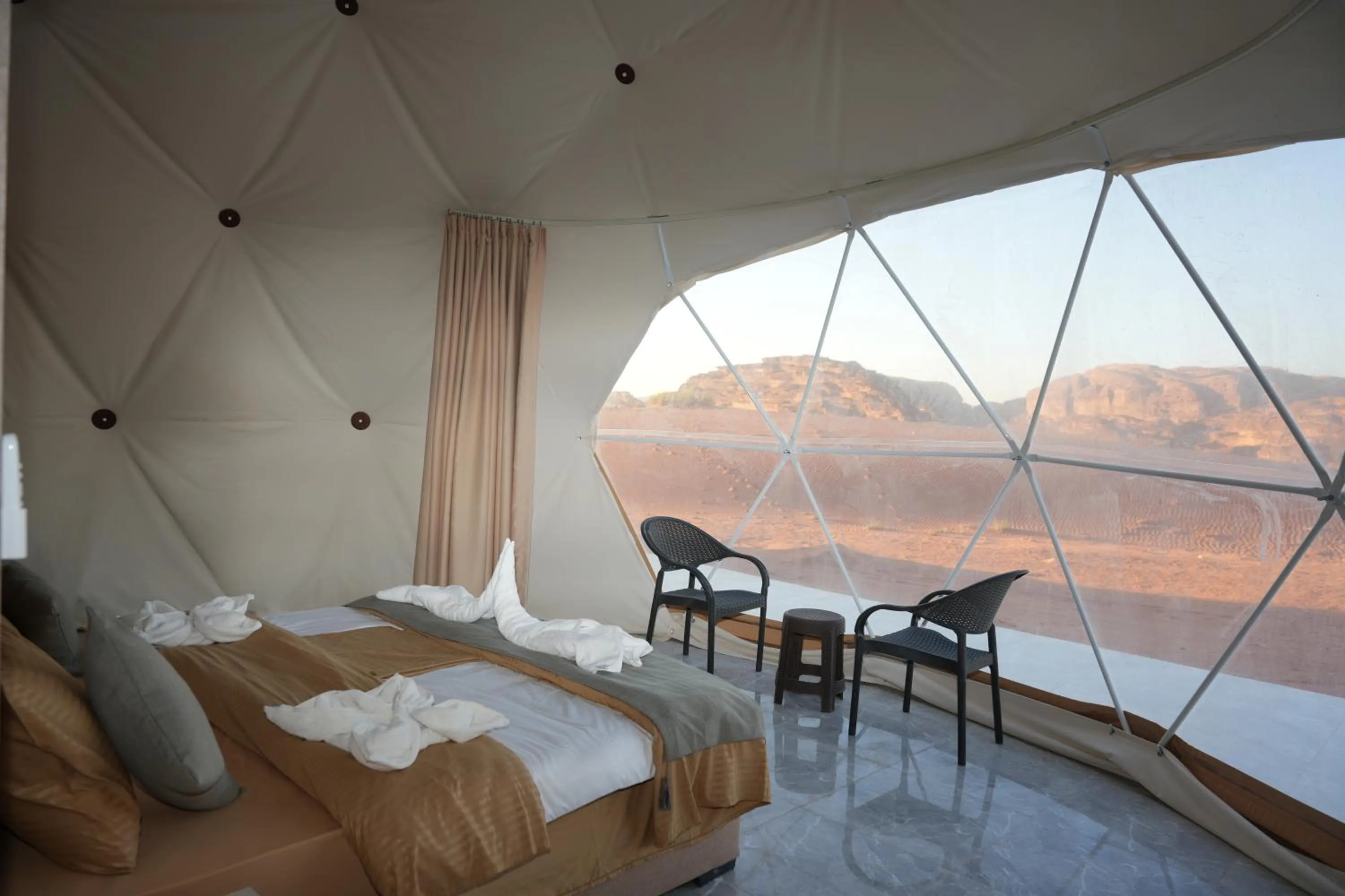 Bed in Shaheen Camp Wadi rum