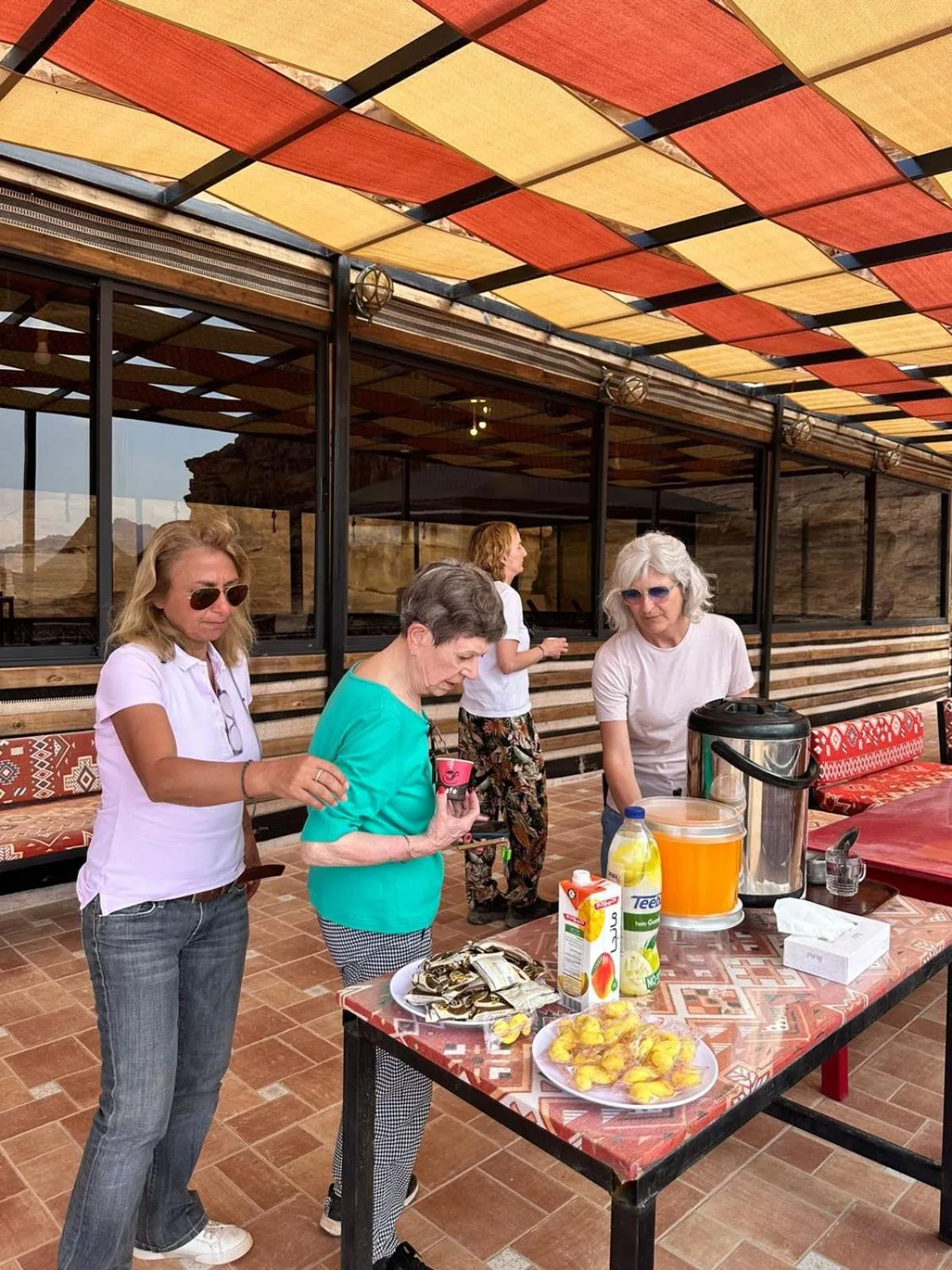 Food and drinks in Shaheen Camp Wadi rum