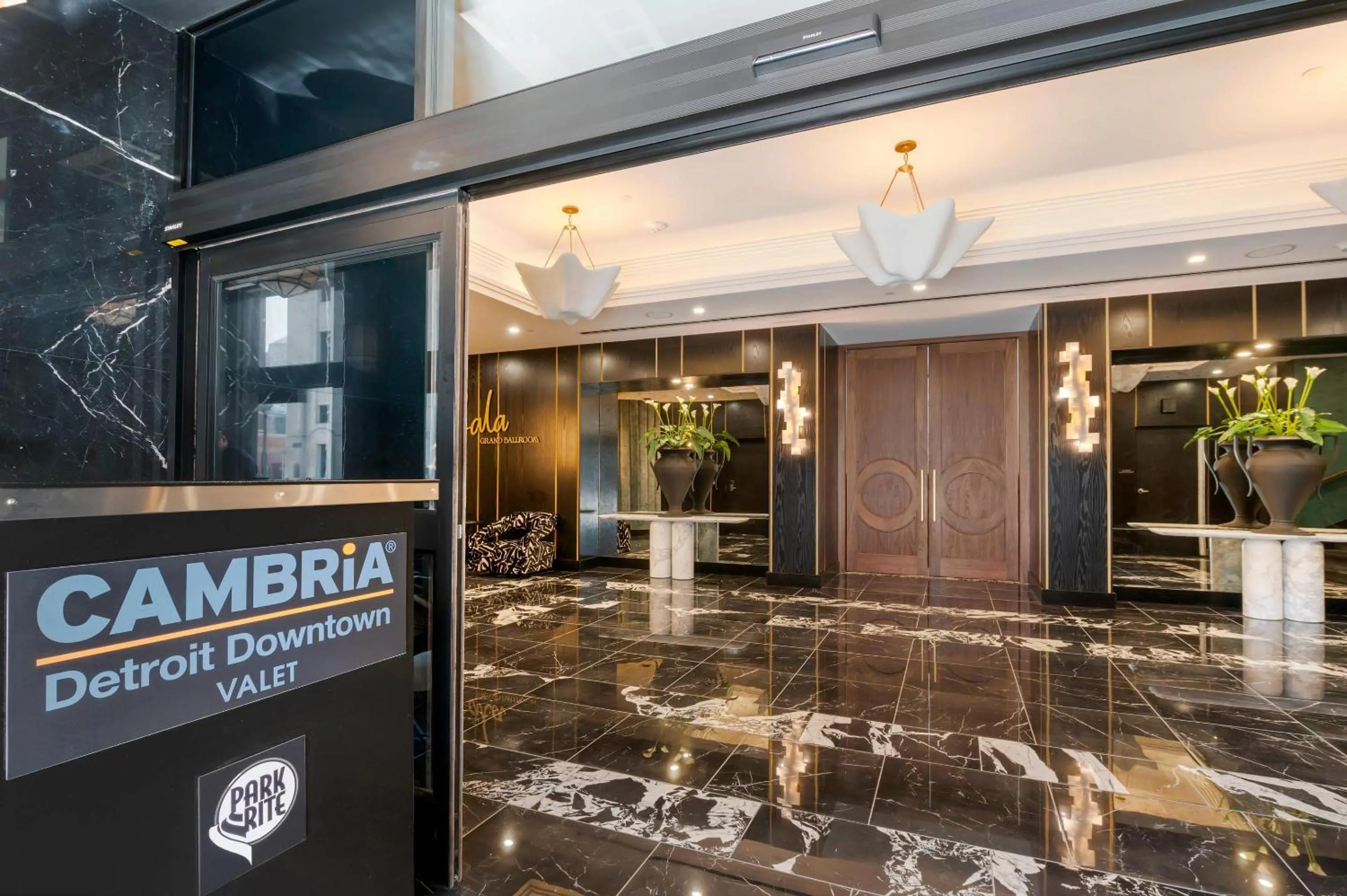 Lobby or reception in Cambria Hotel Detroit Downtown