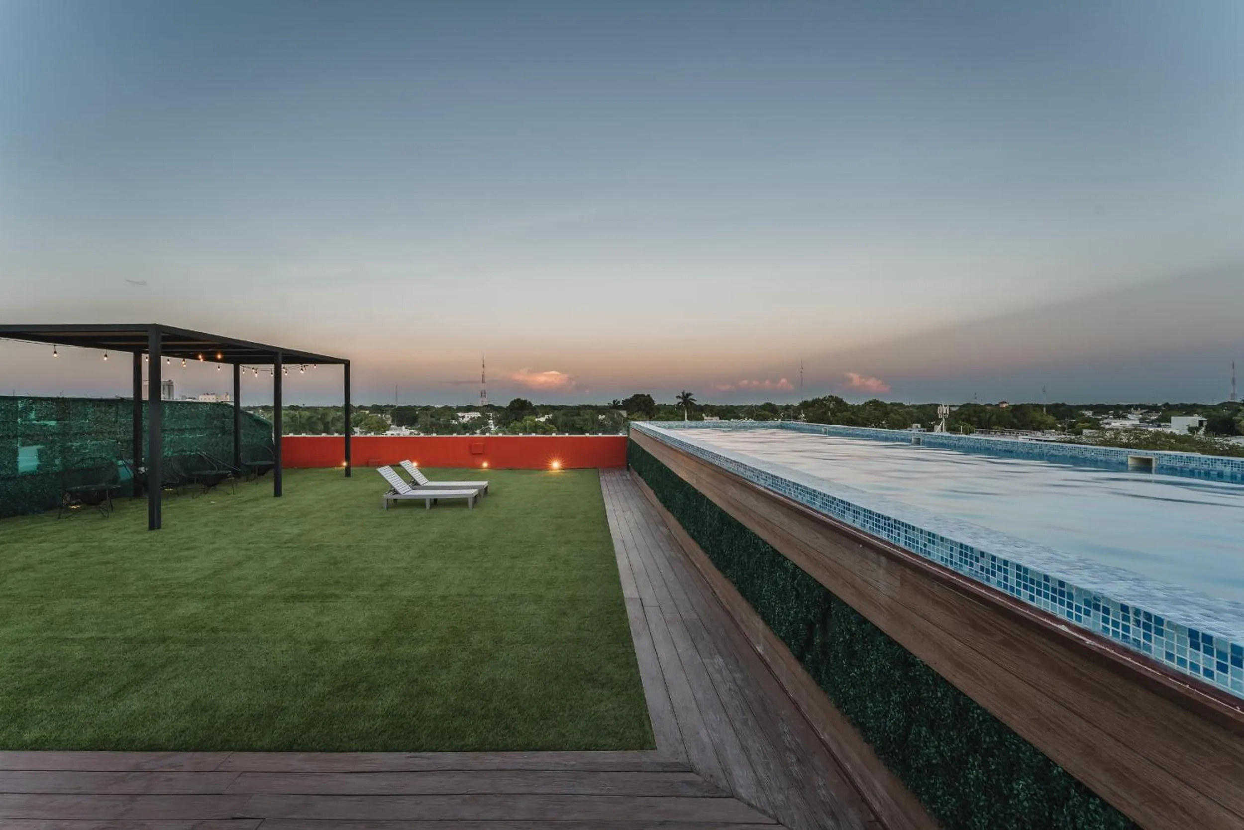 Pool view in Hotel Kavia Premium - Paseo Montejo