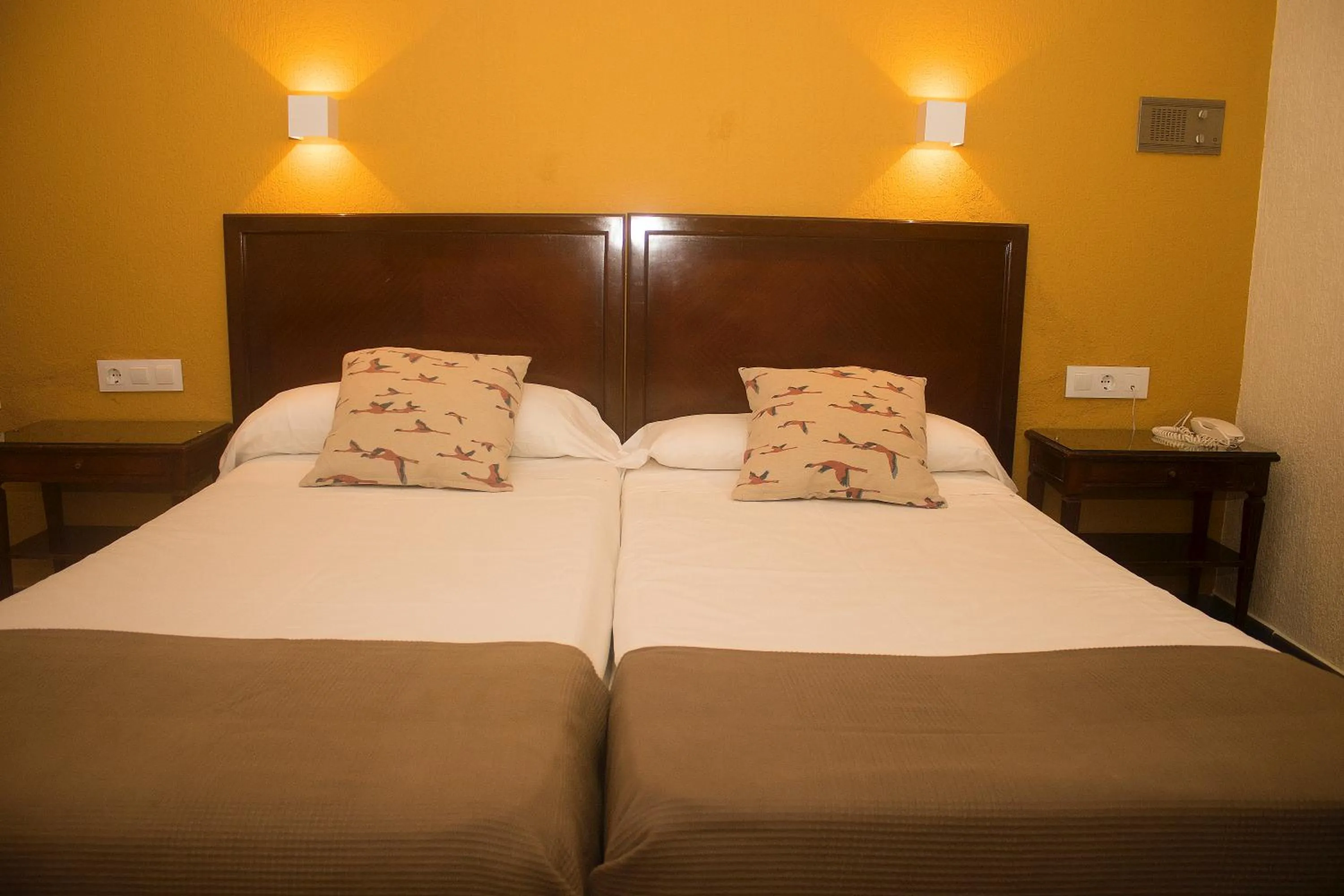 Bedroom, Bed in Hotel Caribe