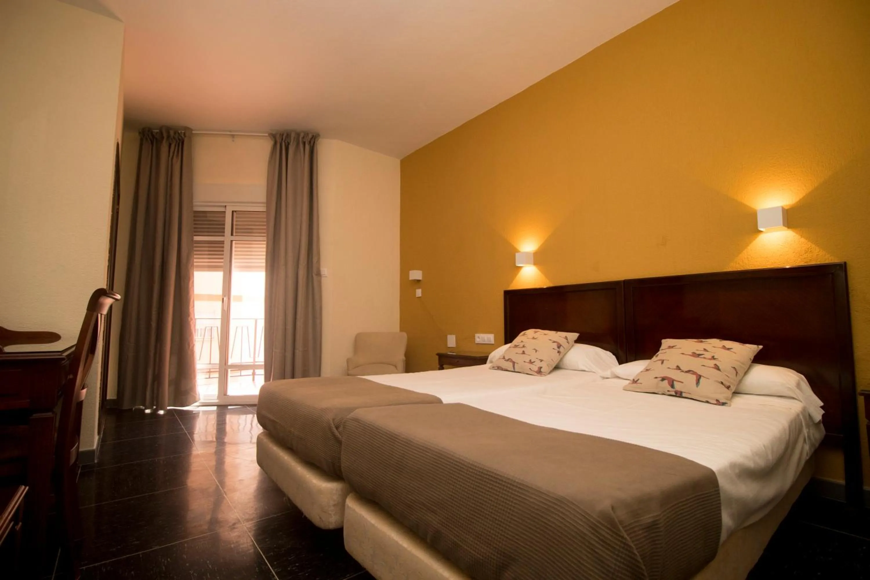 Bedroom, Bed in Hotel Caribe