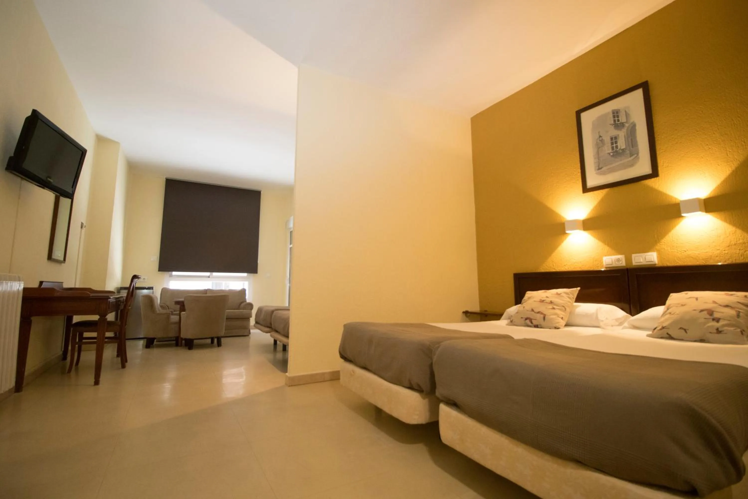 Photo of the whole room, Bed in Hotel Caribe