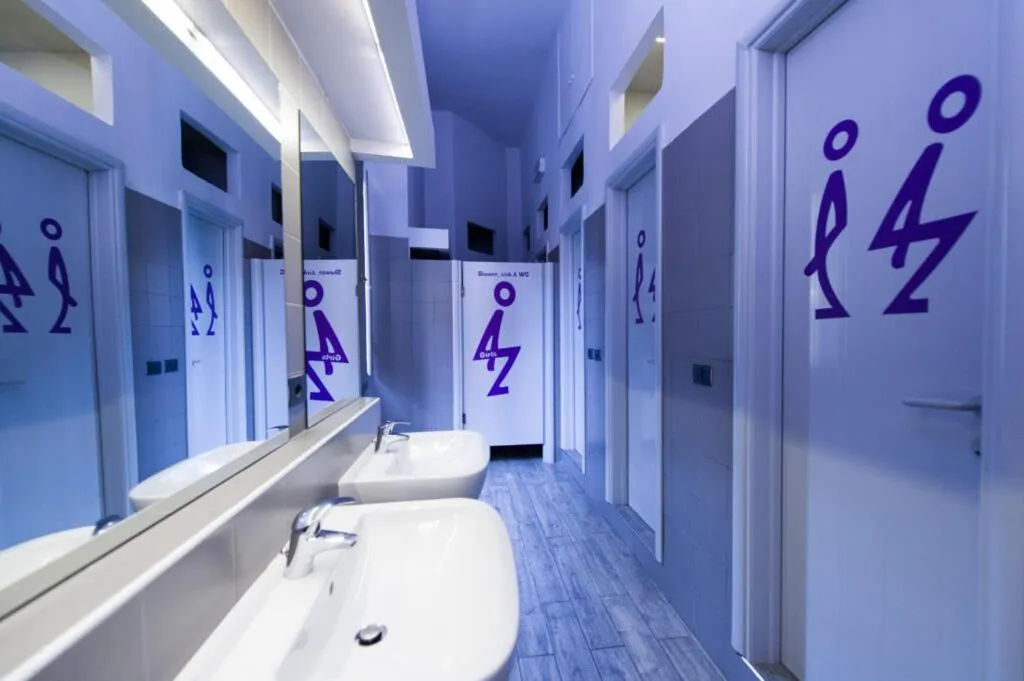 Shower in Hotel & Hostel 7