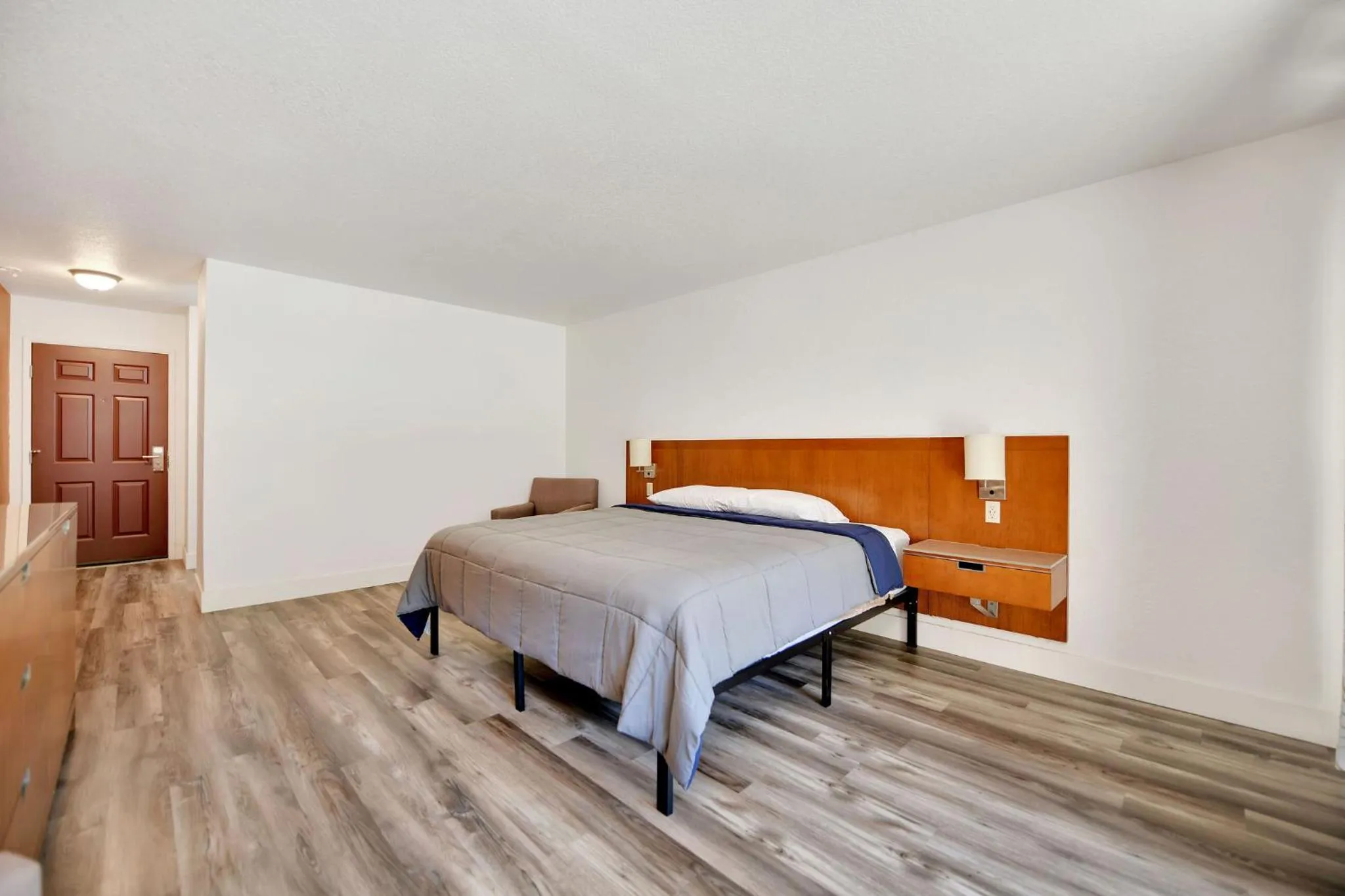 Bedroom, Bed in Amador Hotel