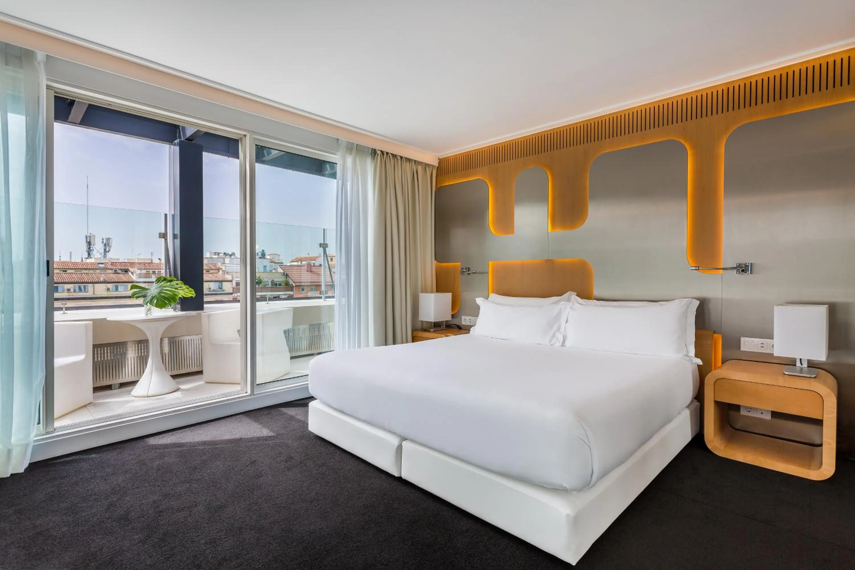 Bed in Room Mate Oscar, Madrid