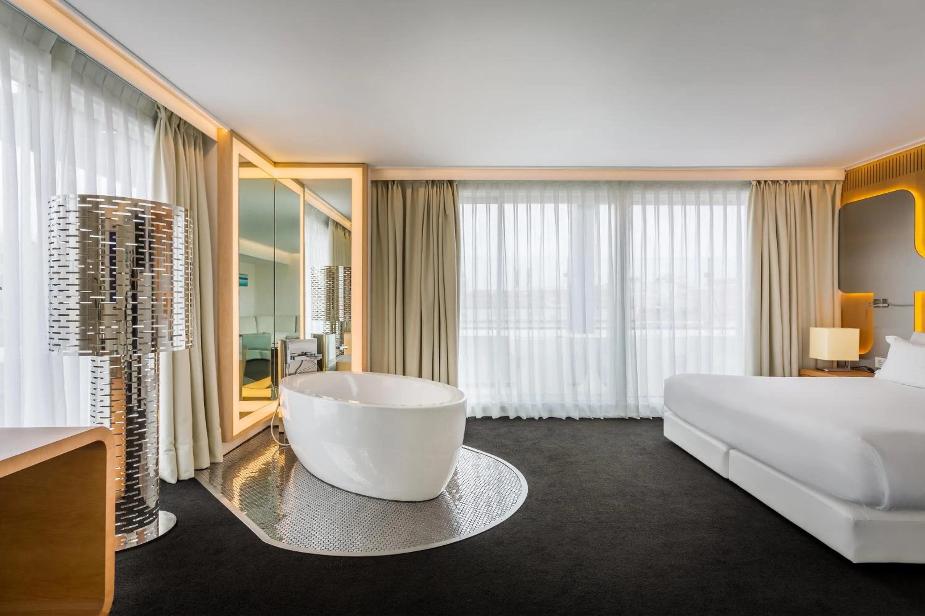 Bed in Room Mate Oscar, Madrid