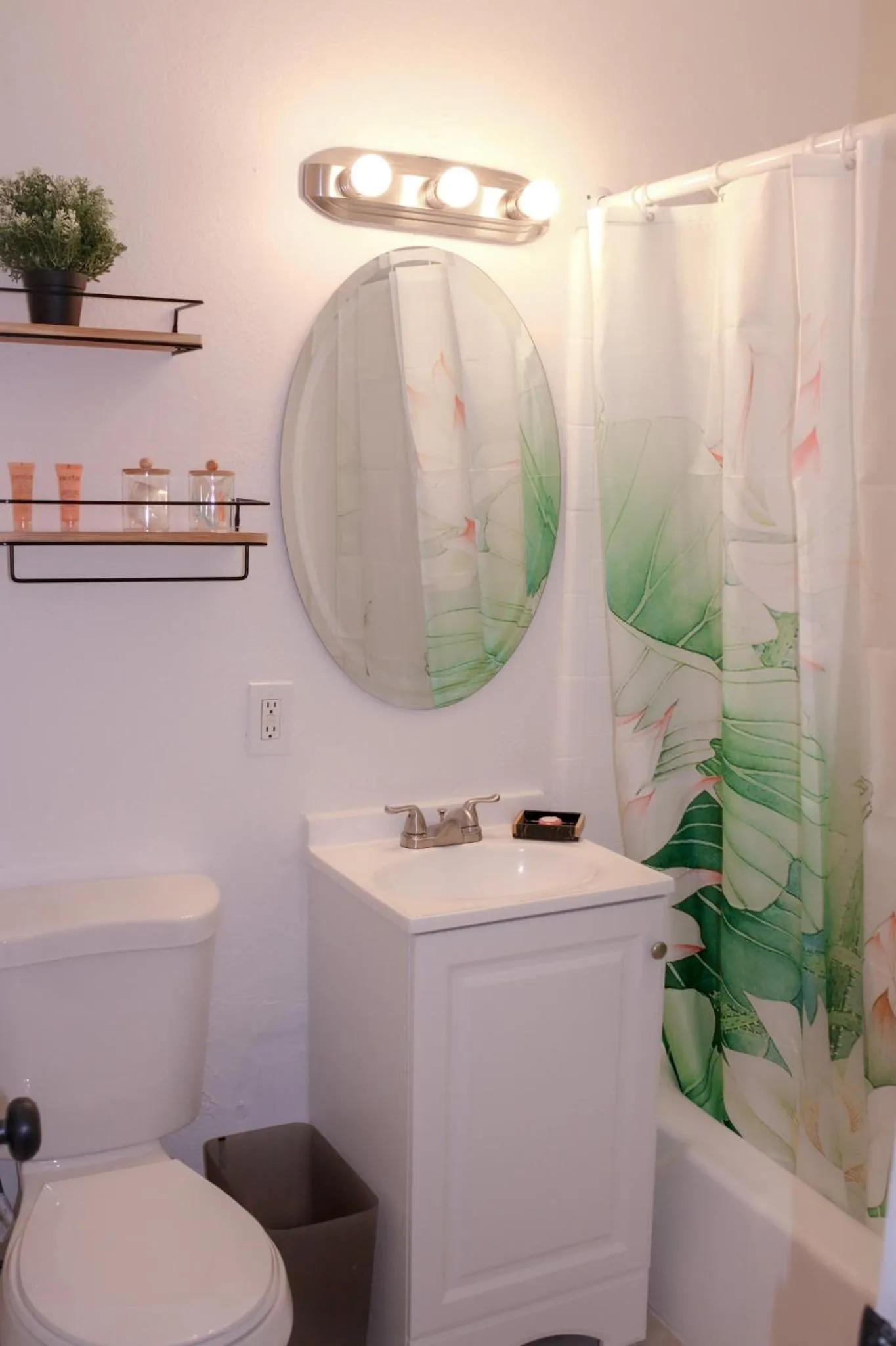 Bathroom in Nirvana Hotel