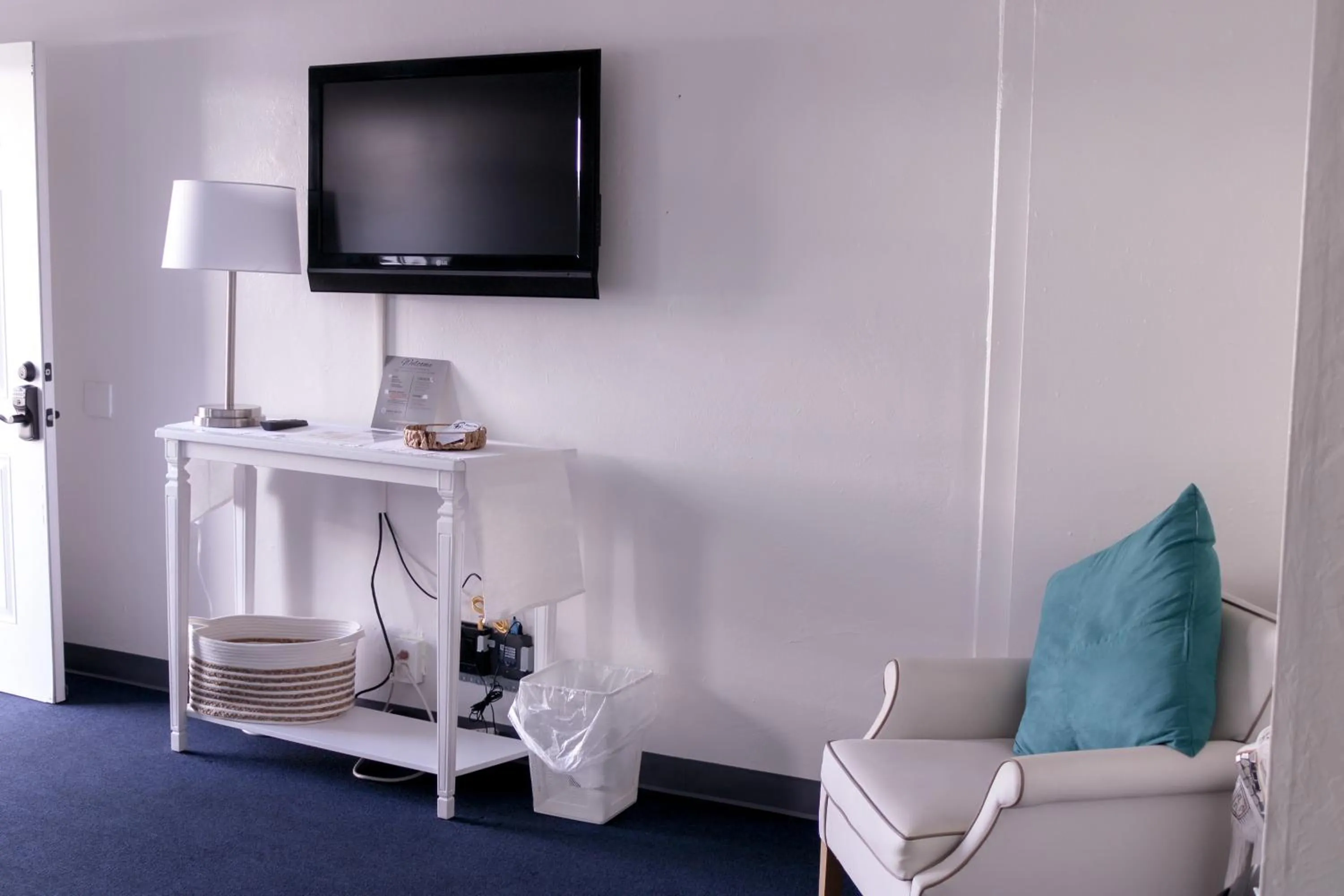 Seating area in Nirvana Hotel