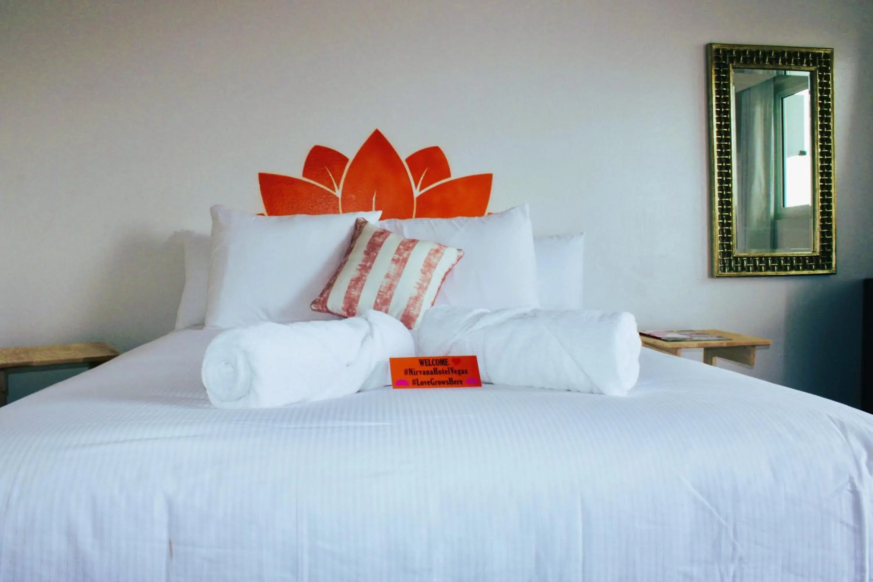 Deluxe King Room in Nirvana Hotel Deluxe King Room in Nirvana Hotel