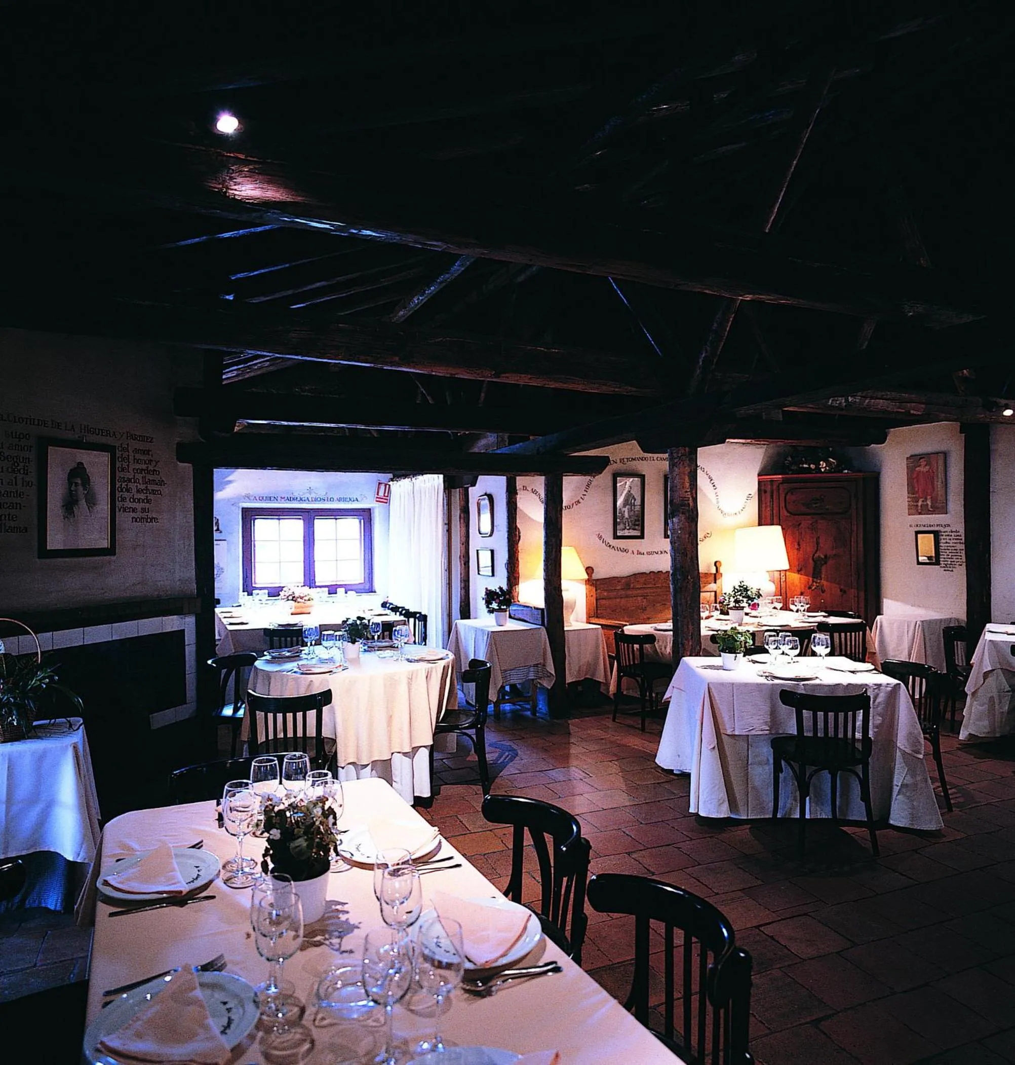 Restaurant/places to eat in Hotel El Rancho