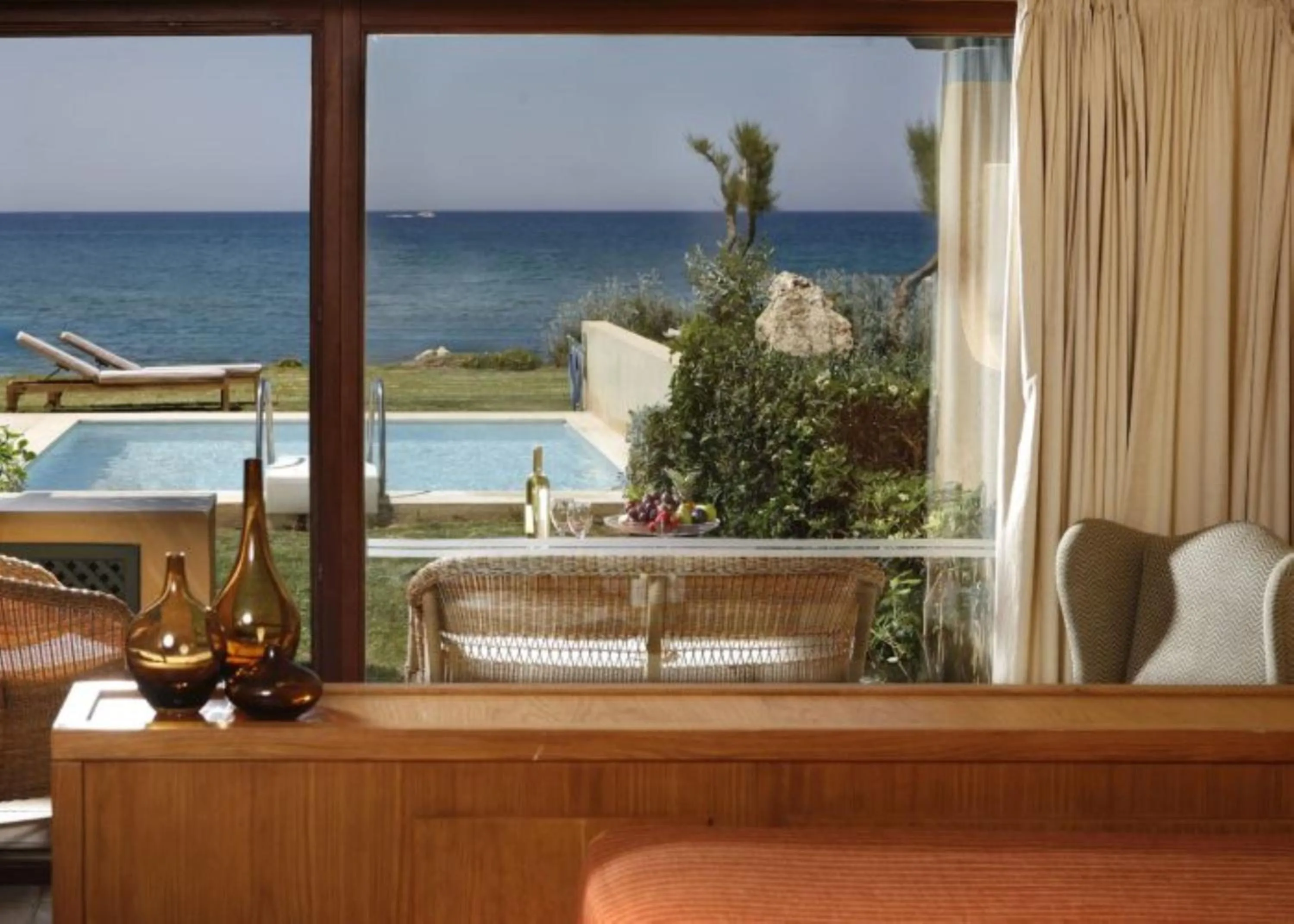 Bedroom in Aquila Rithymna Beach