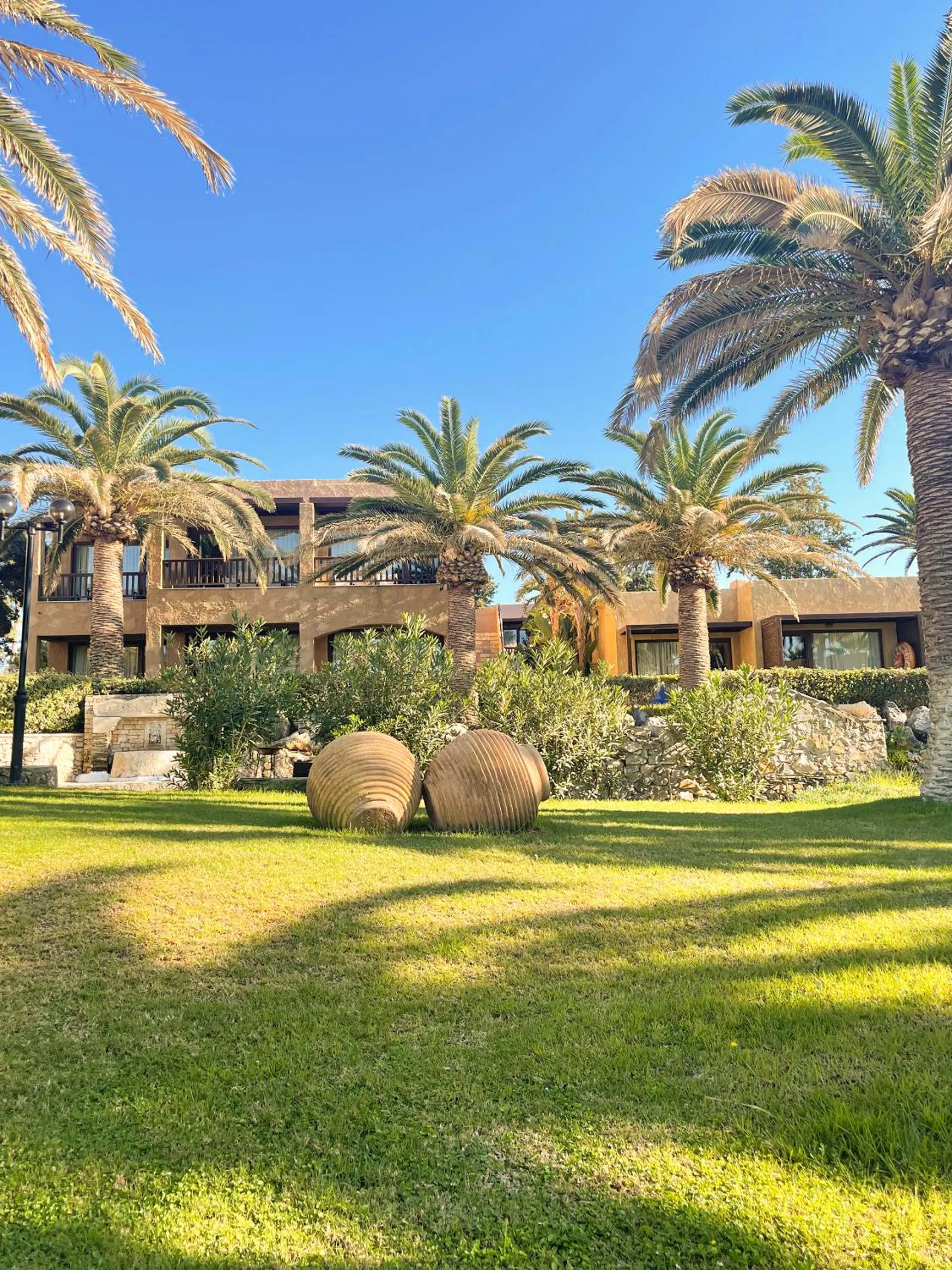 Property building in Aquila Rithymna Beach