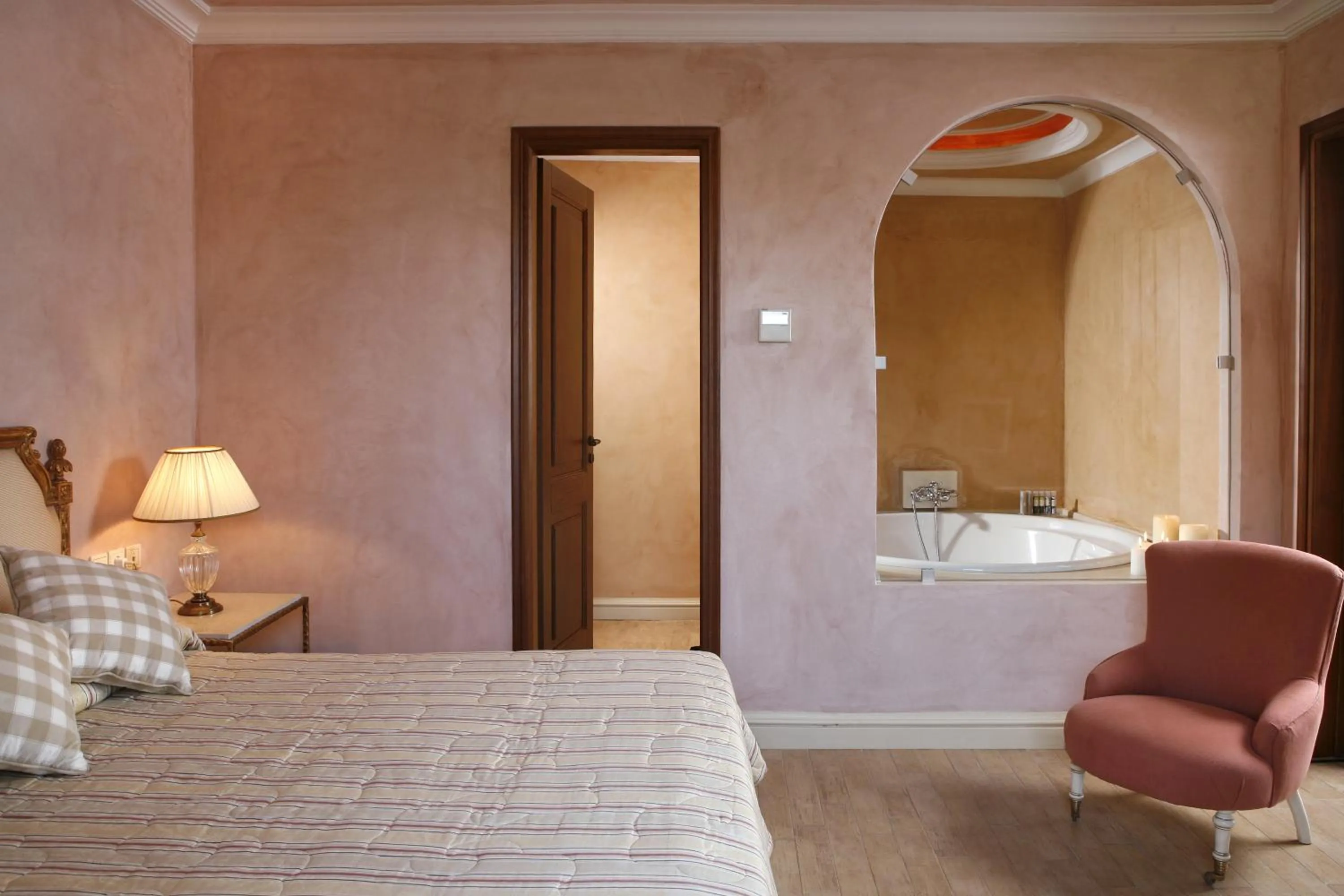 Bedroom, Bed in Aquila Rithymna Beach