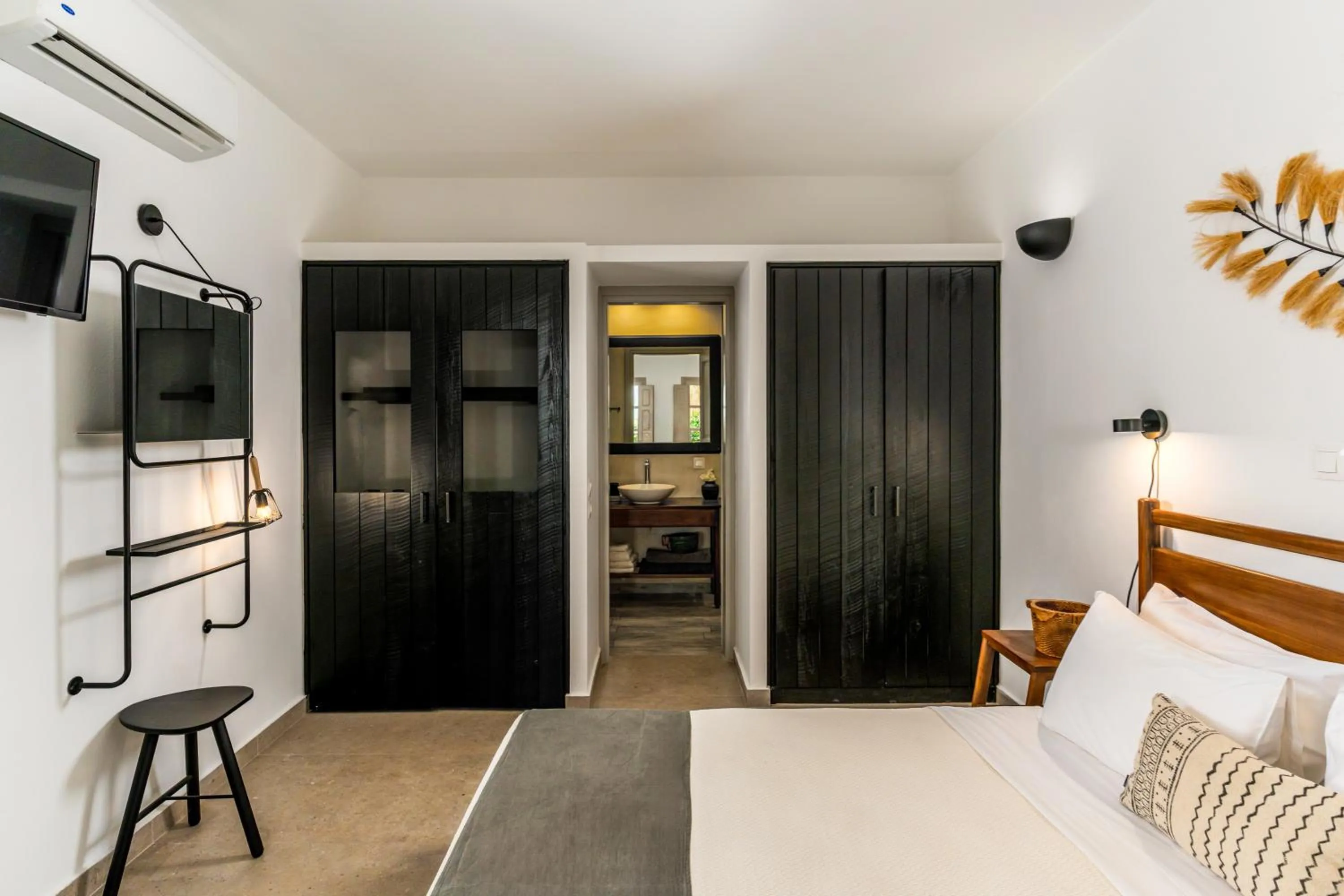 Bed in Marillia Village