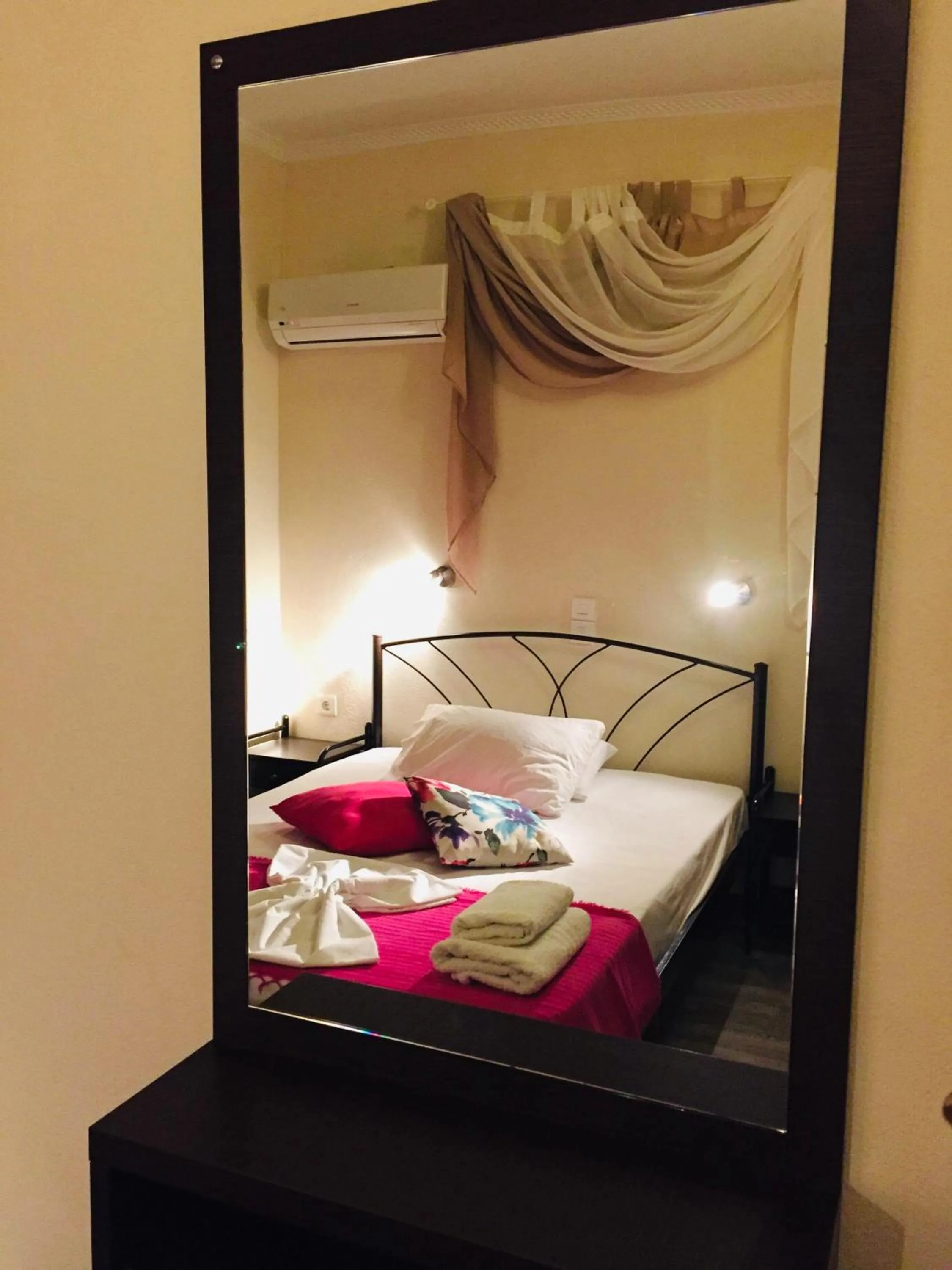 Bed in Villa Livadaros