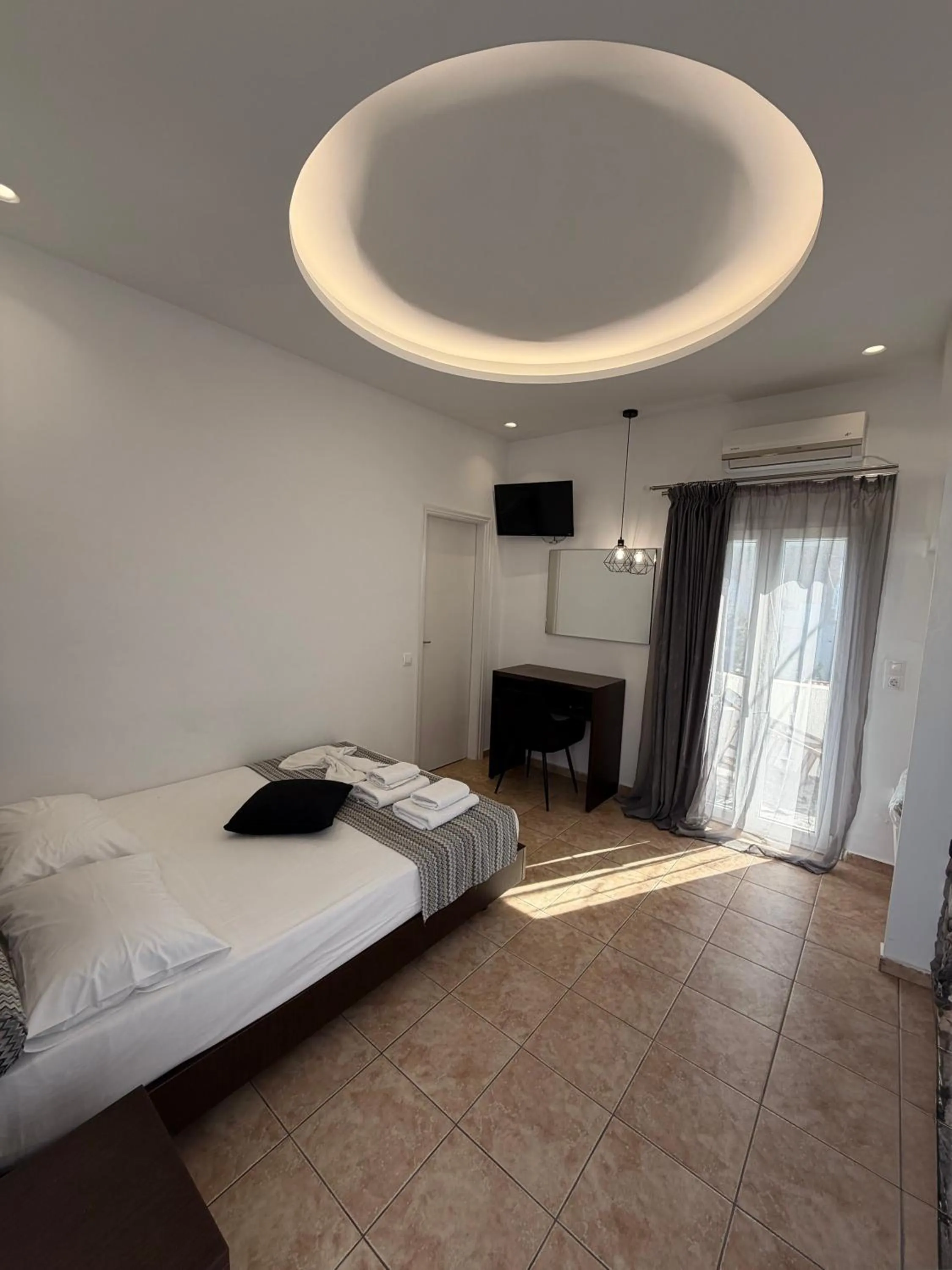 Bed in Villa Livadaros