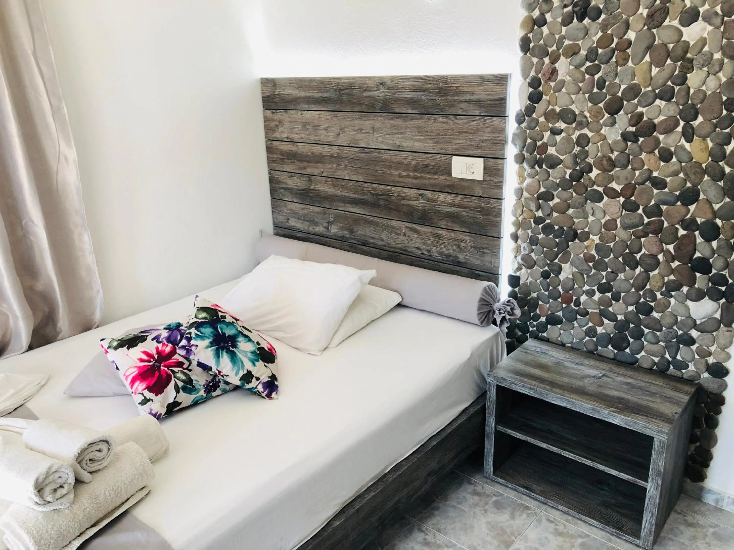 Bed in Villa Livadaros