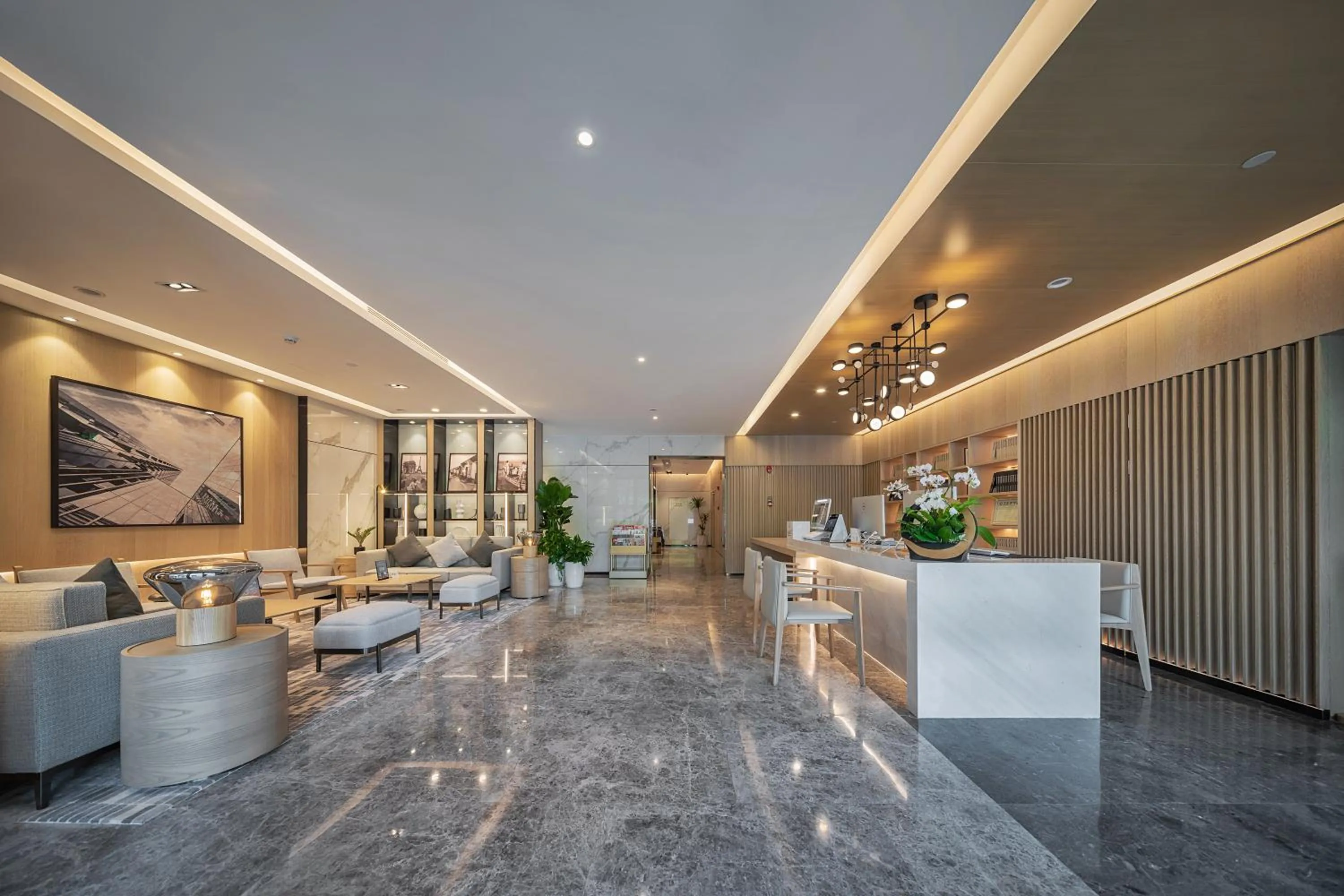 Lobby or reception in CM Serviced Apartment Shenzhen Dongmen