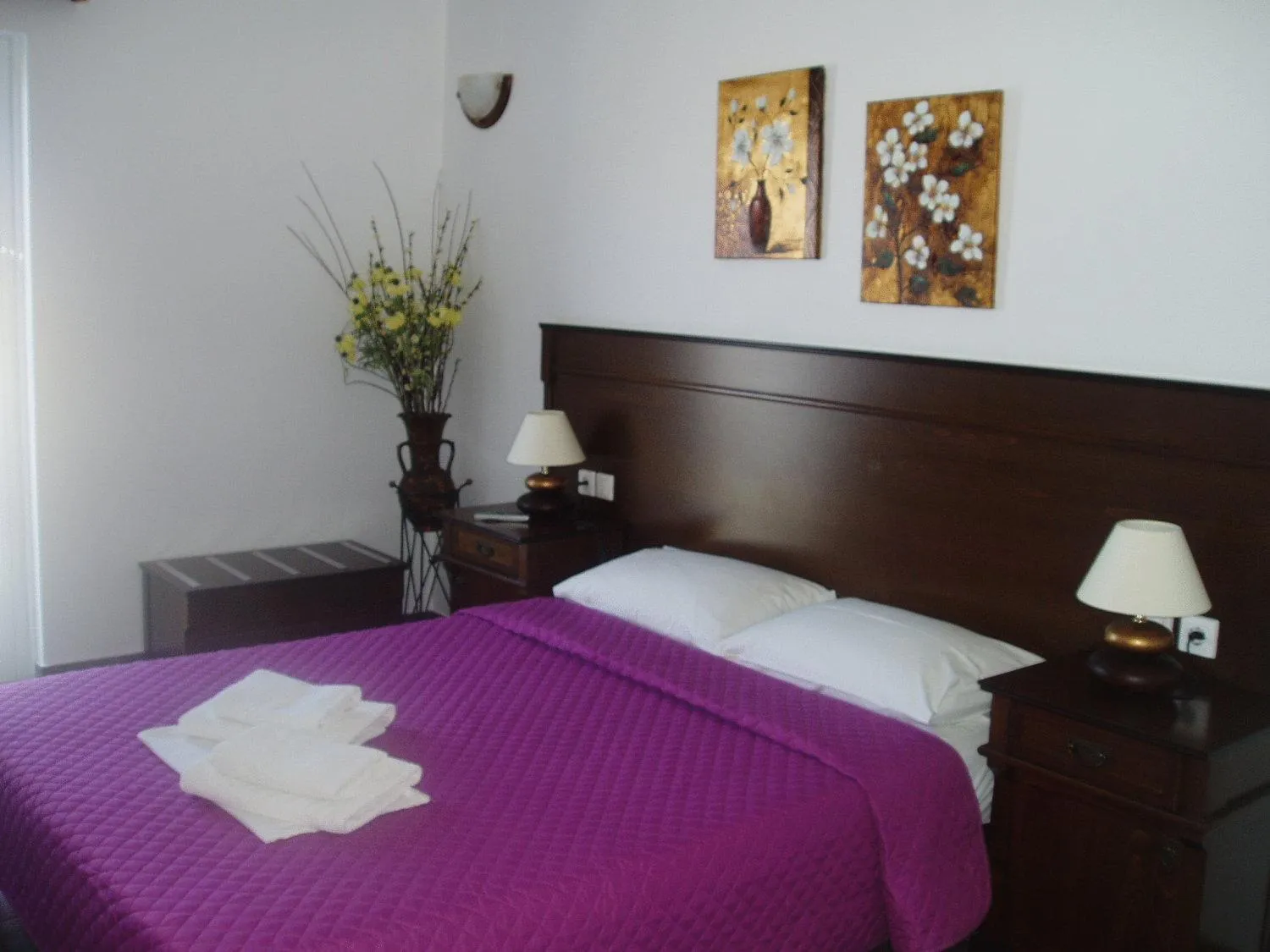 Bedroom in Rita's Place Hotel