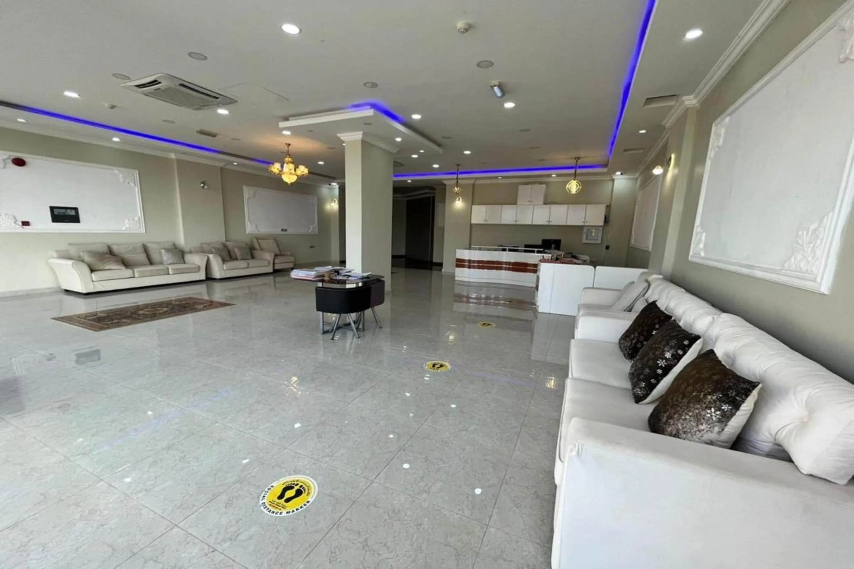 Lobby or reception in Super OYO 148 Bin Barakat Hotel