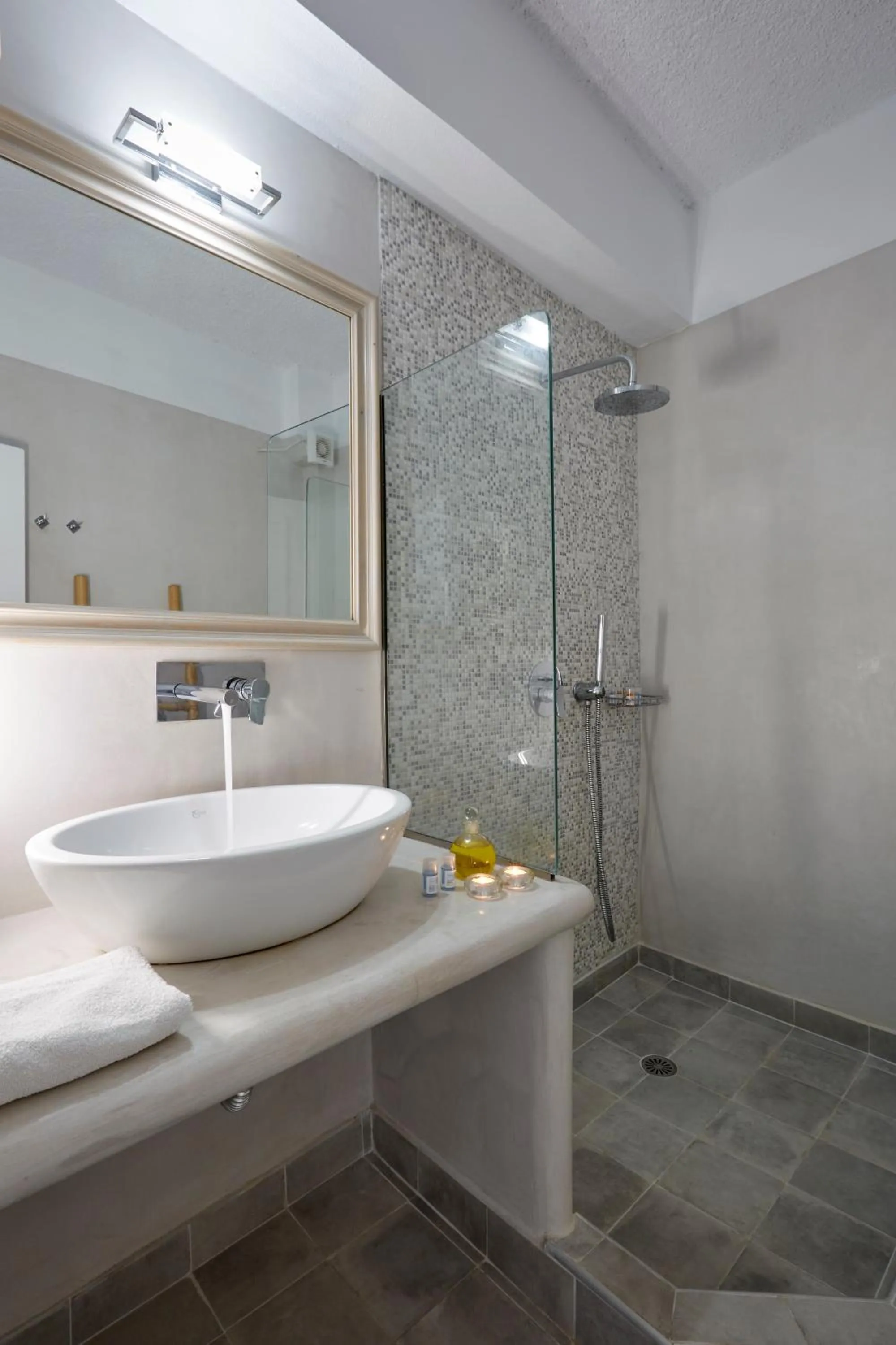 Shower in Andromeda Villas & Spa Resort