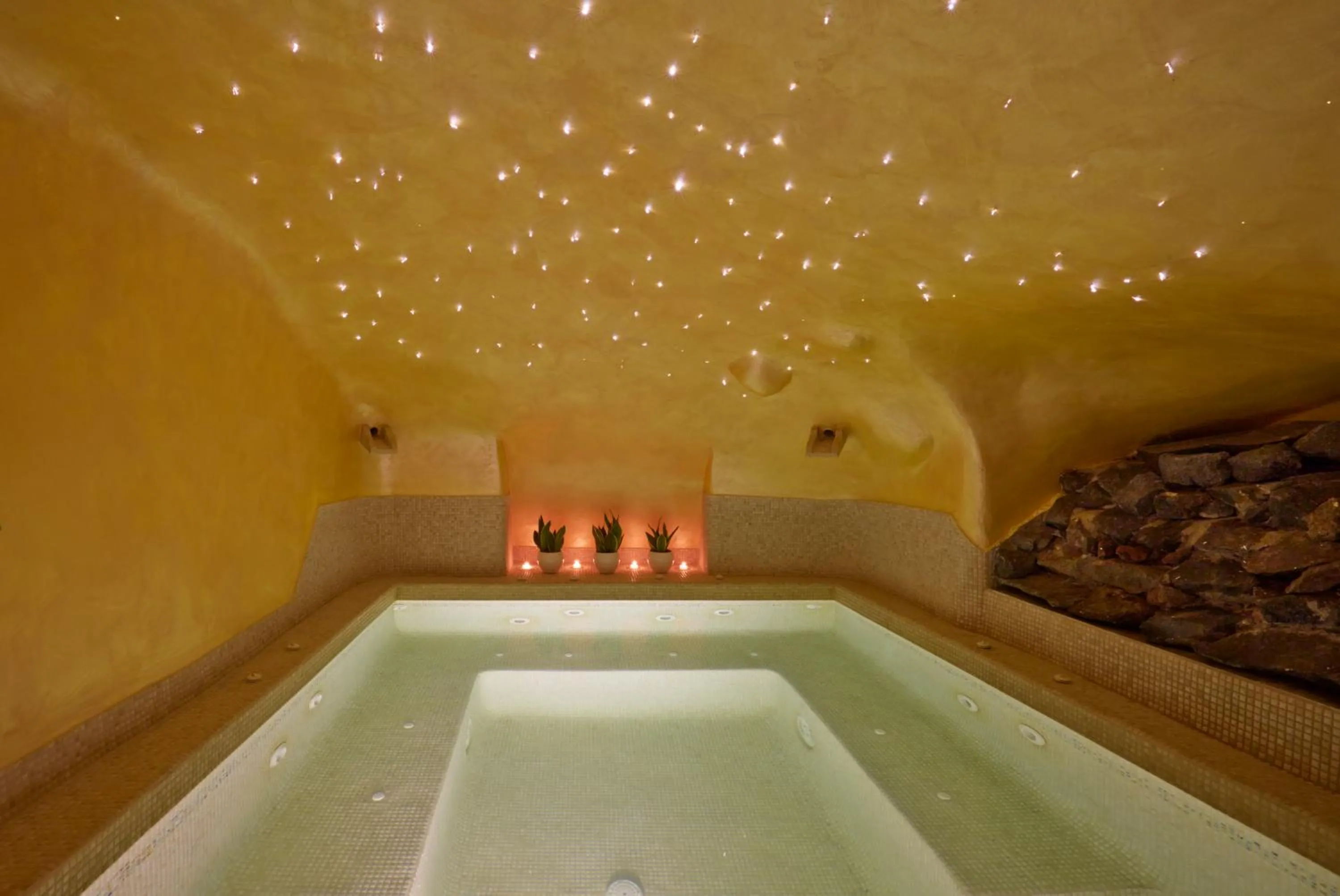 Hot Spring Bath in Andromeda Villas & Spa Resort