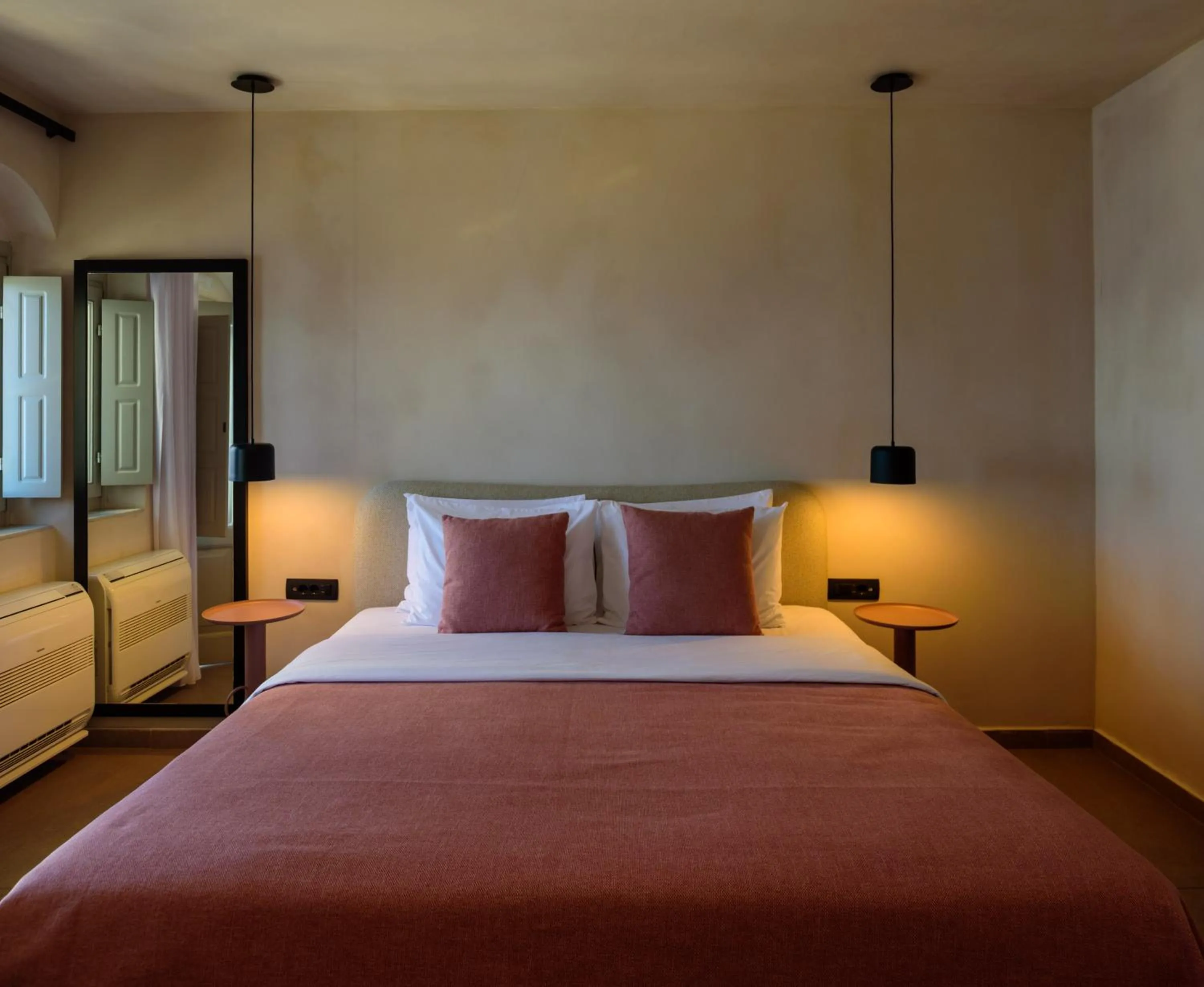 Bed in Andromeda Villas & Spa Resort