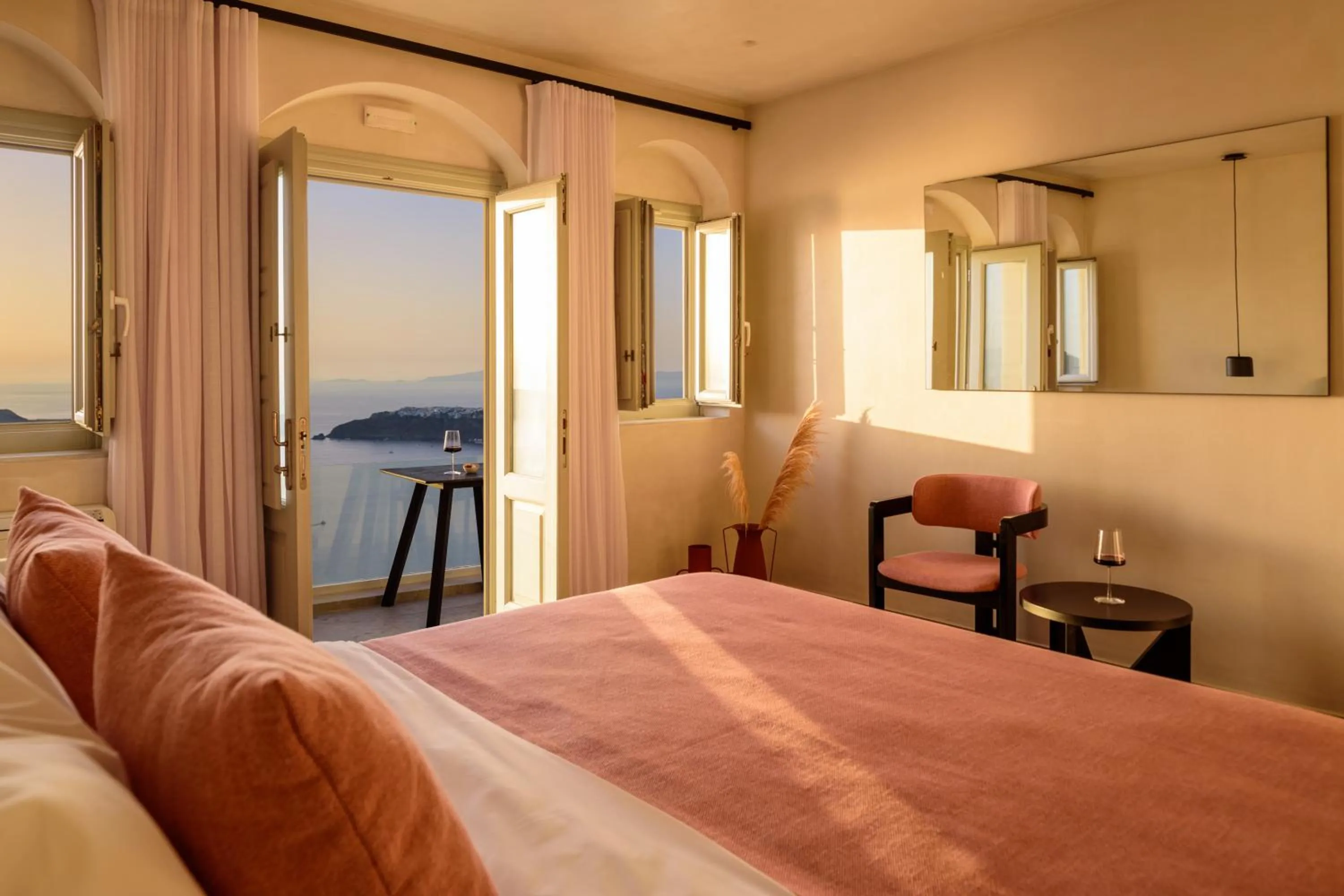 Bed in Andromeda Villas & Spa Resort