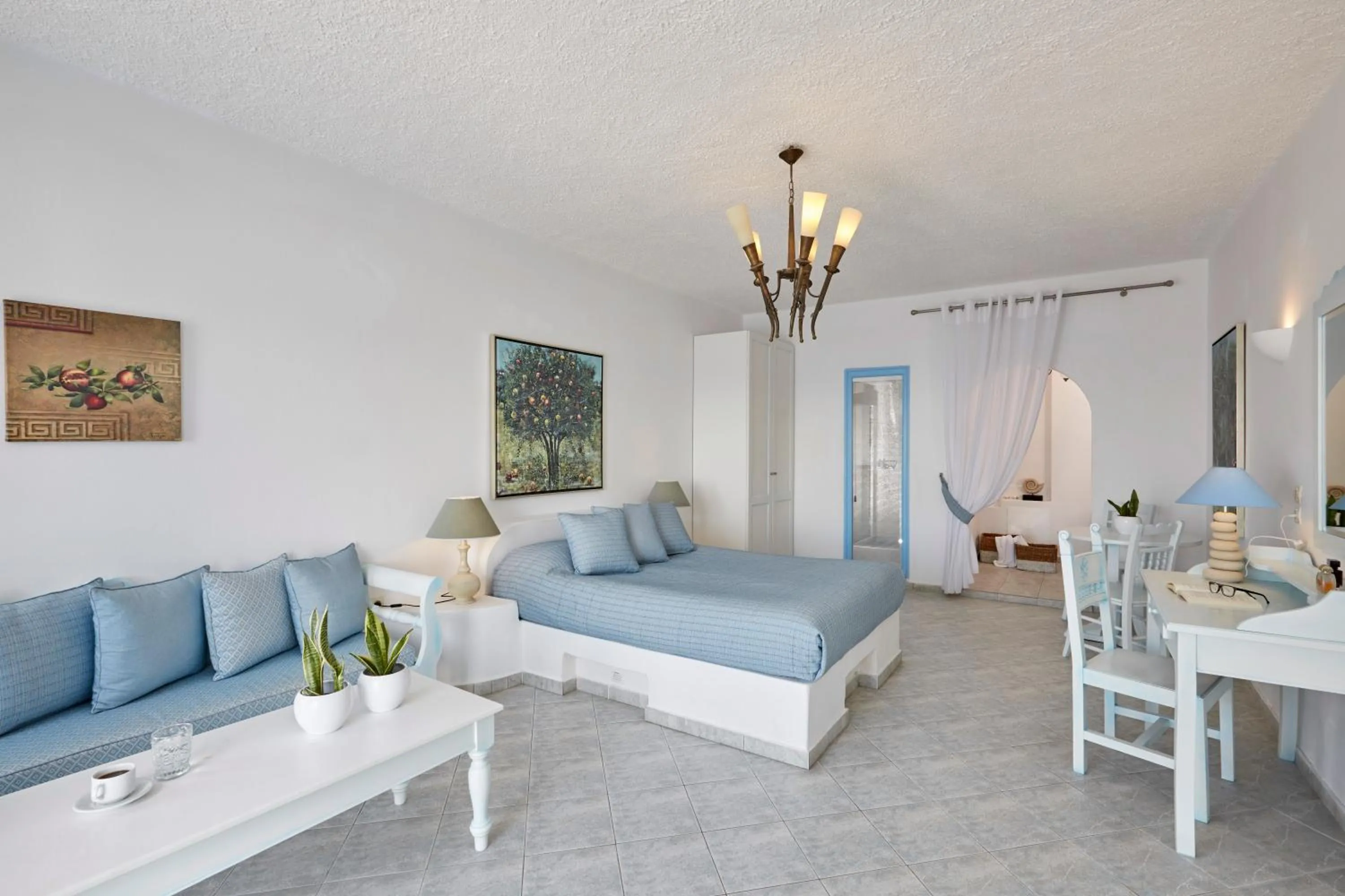 Bed in Andromeda Villas & Spa Resort