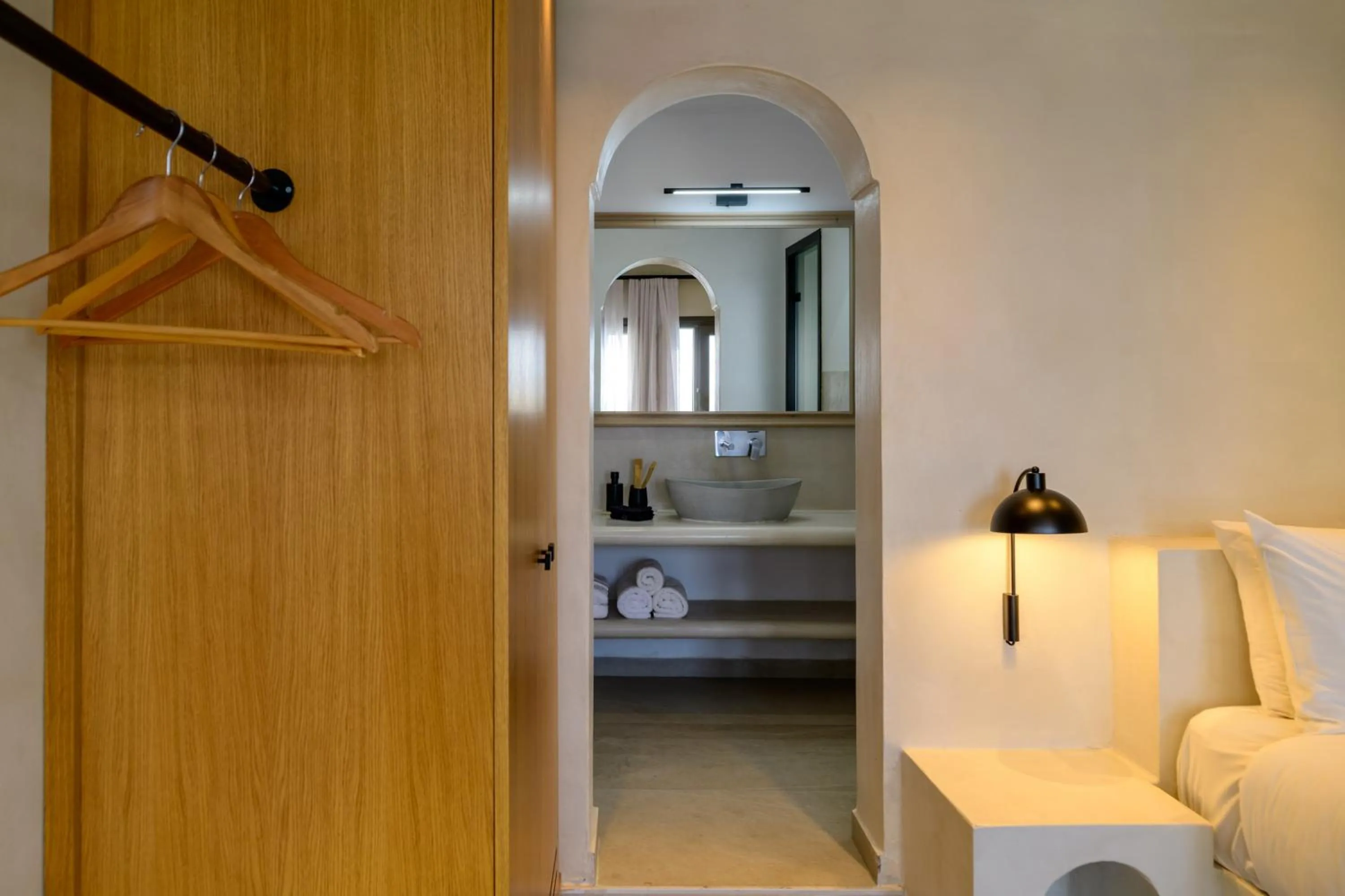 Bed in Andromeda Villas & Spa Resort