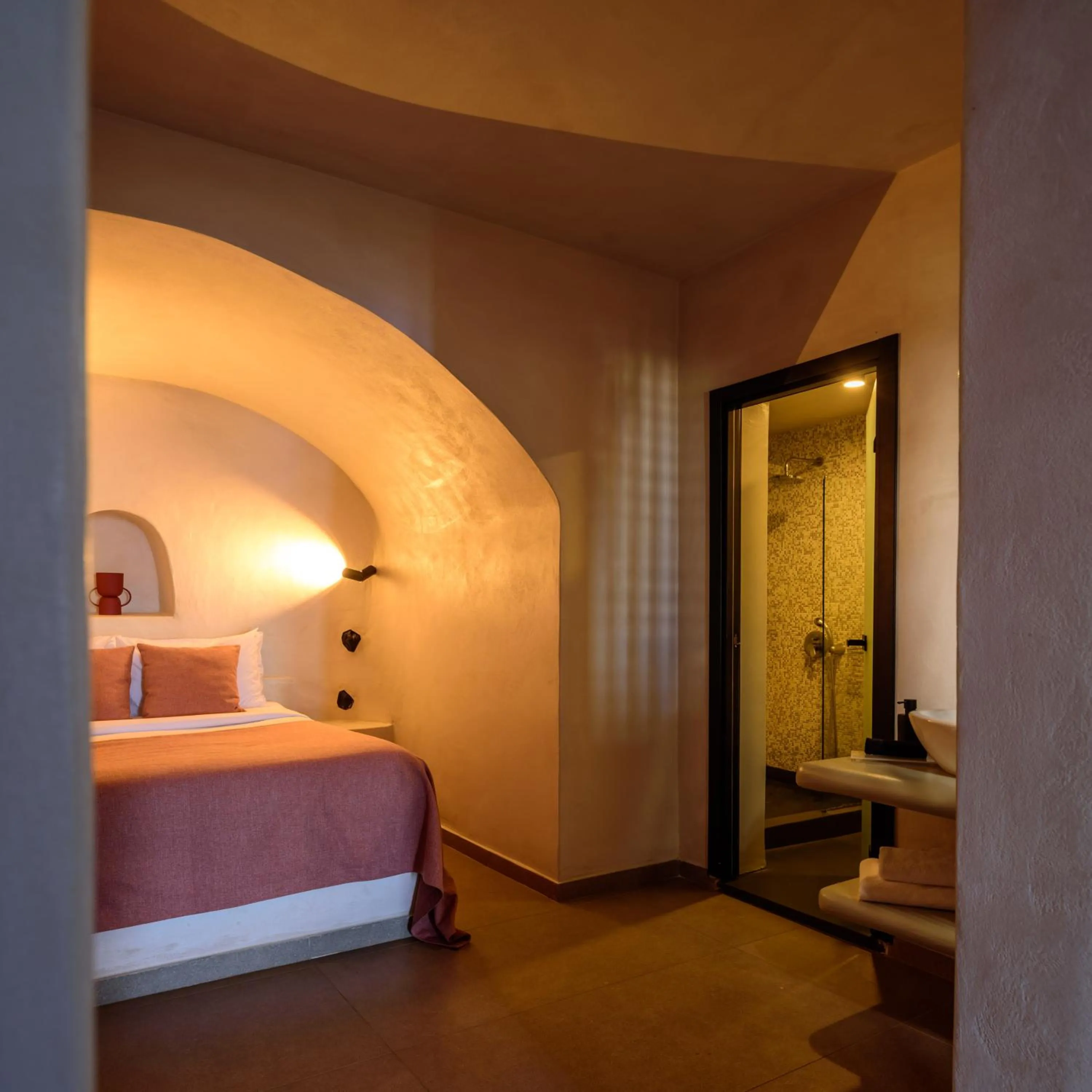 Bed in Andromeda Villas & Spa Resort