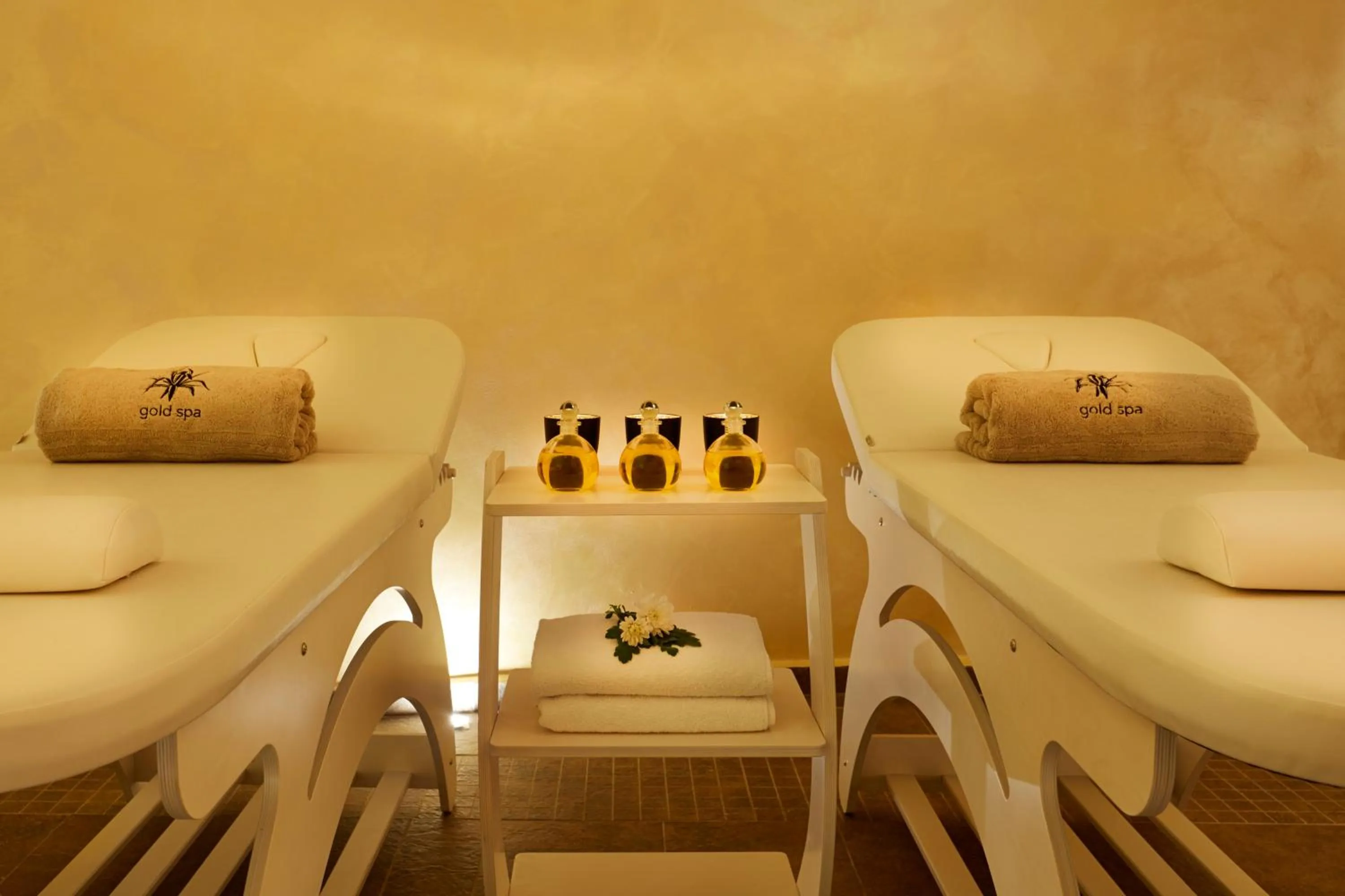 Massage in Andromeda Villas & Spa Resort