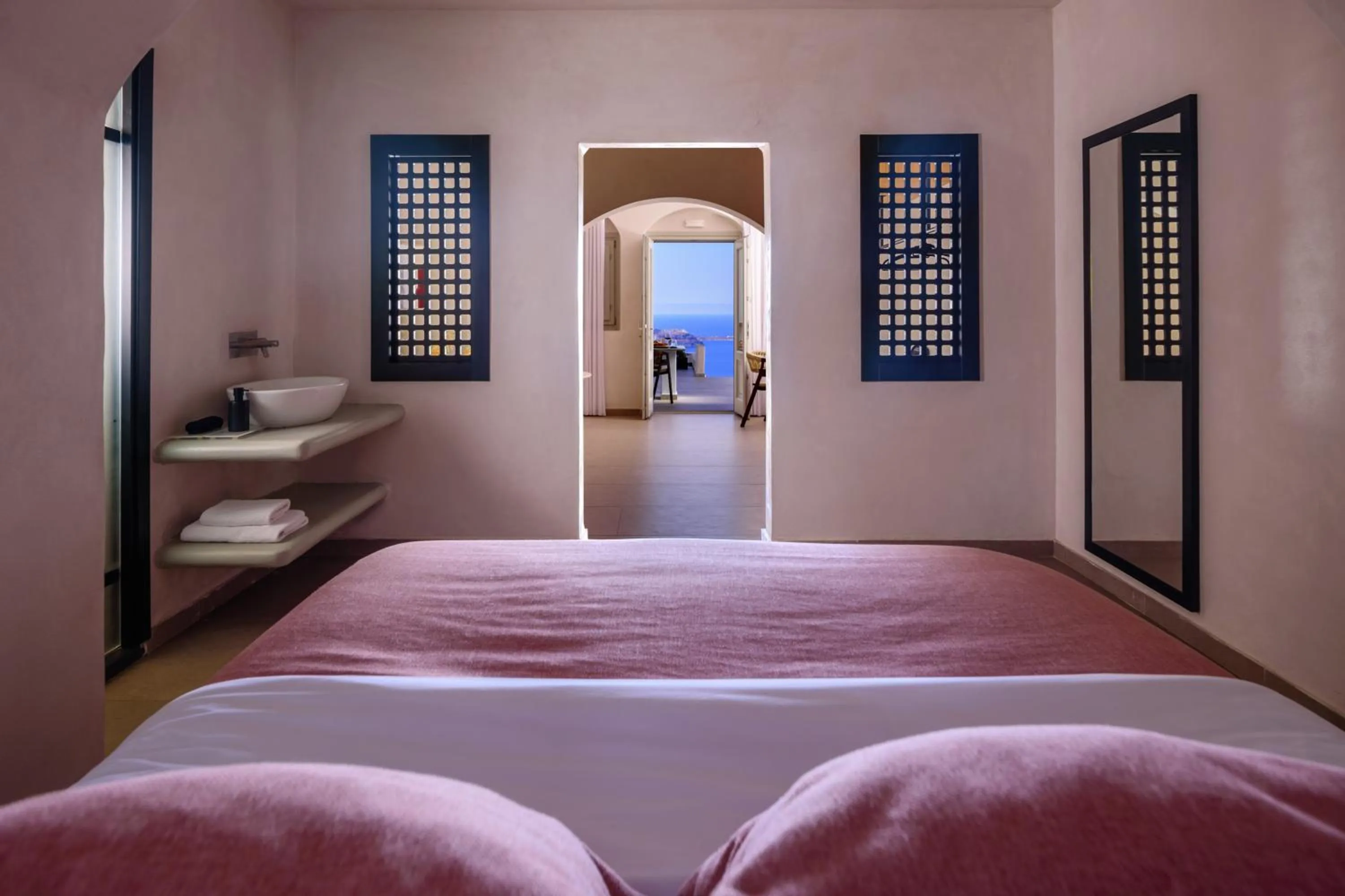 Bed in Andromeda Villas & Spa Resort