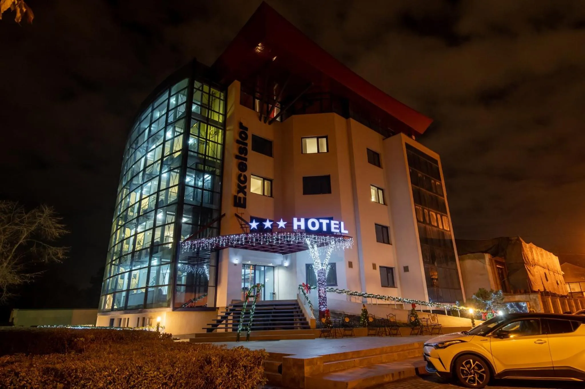 Property building in Hotel Excelsior By TimHotels