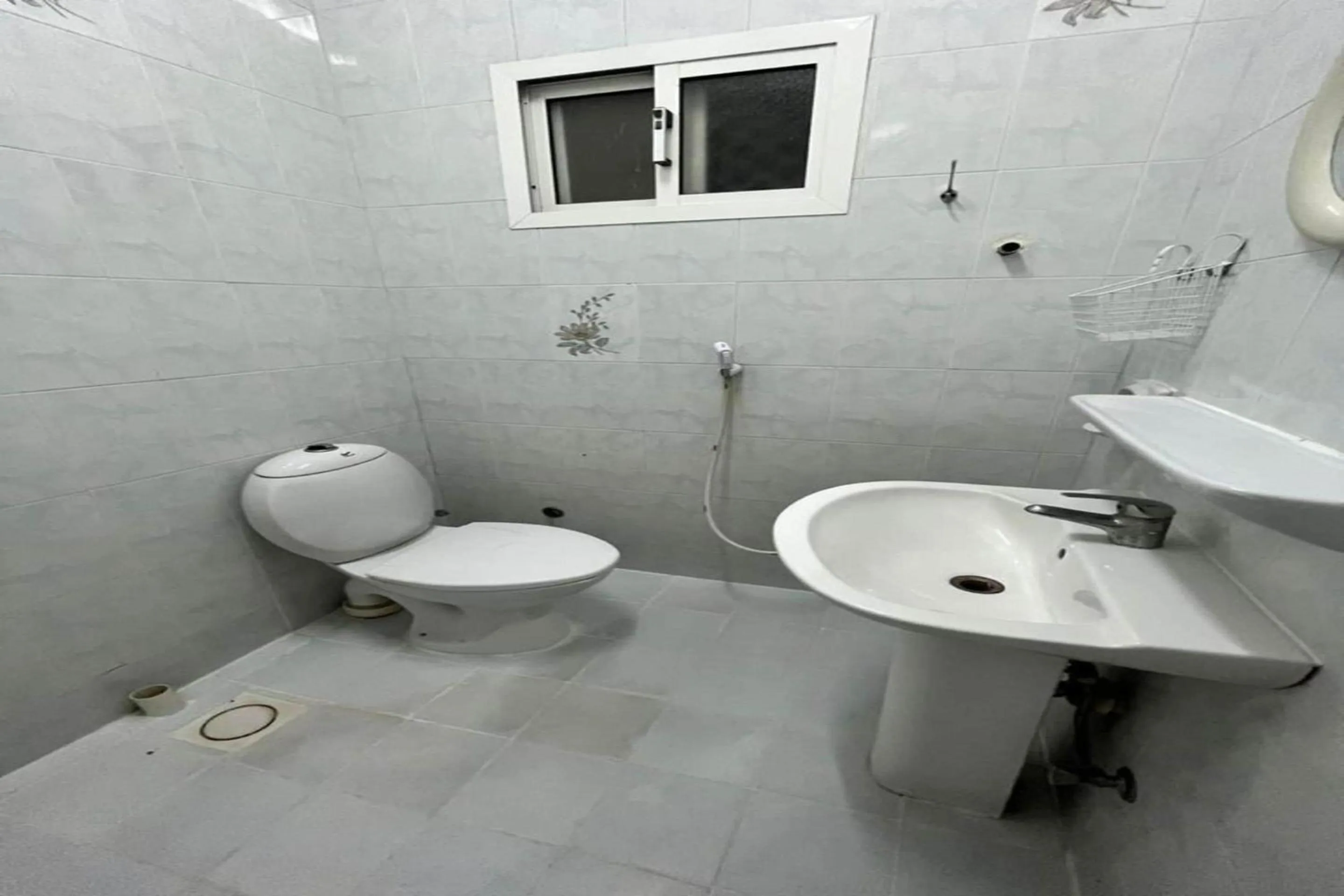 Bathroom in Super OYO 149 Bait Al Ghubaira Furnished Flat