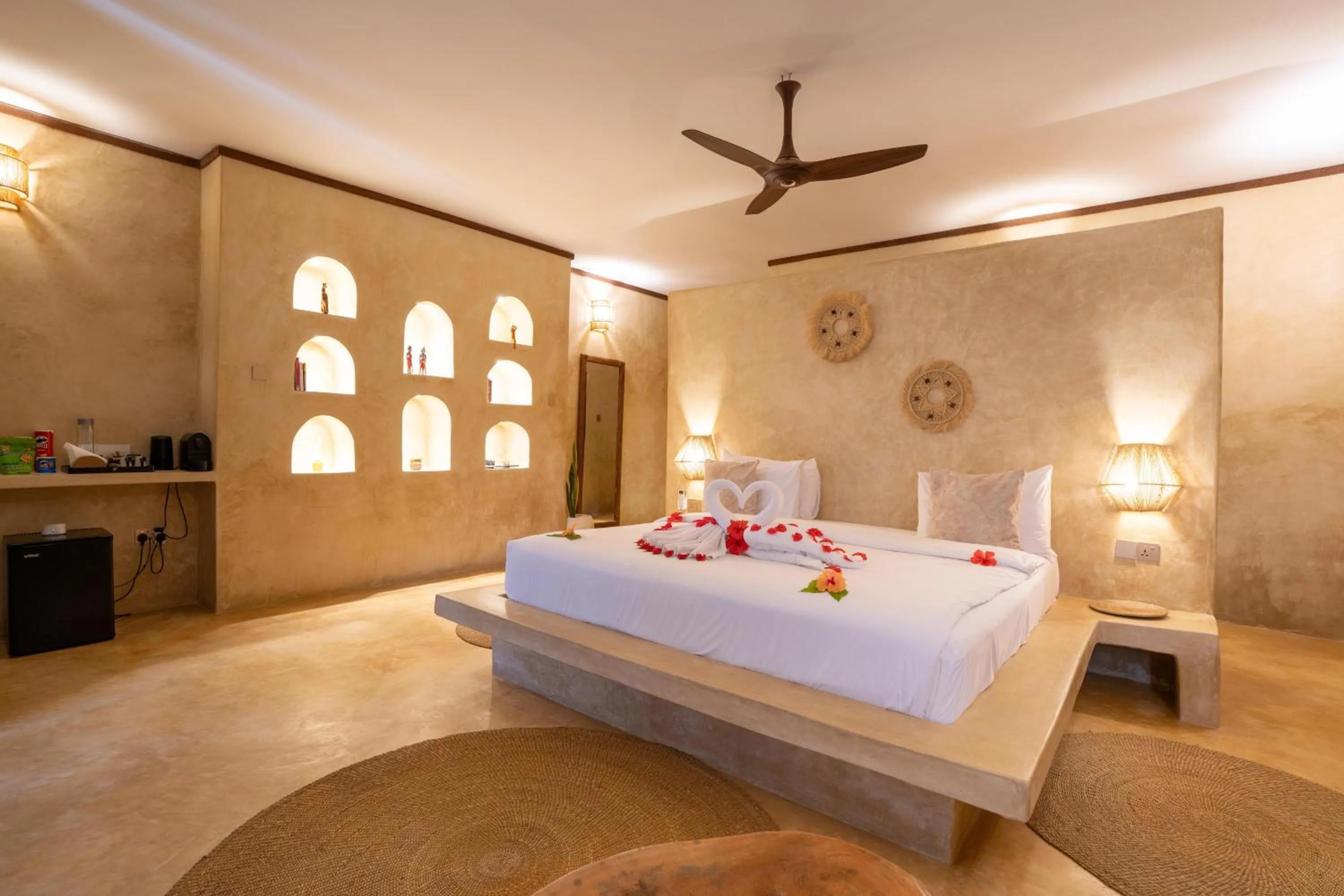 Photo of the whole room, Bed in Safaya Luxury Villas - Adults only