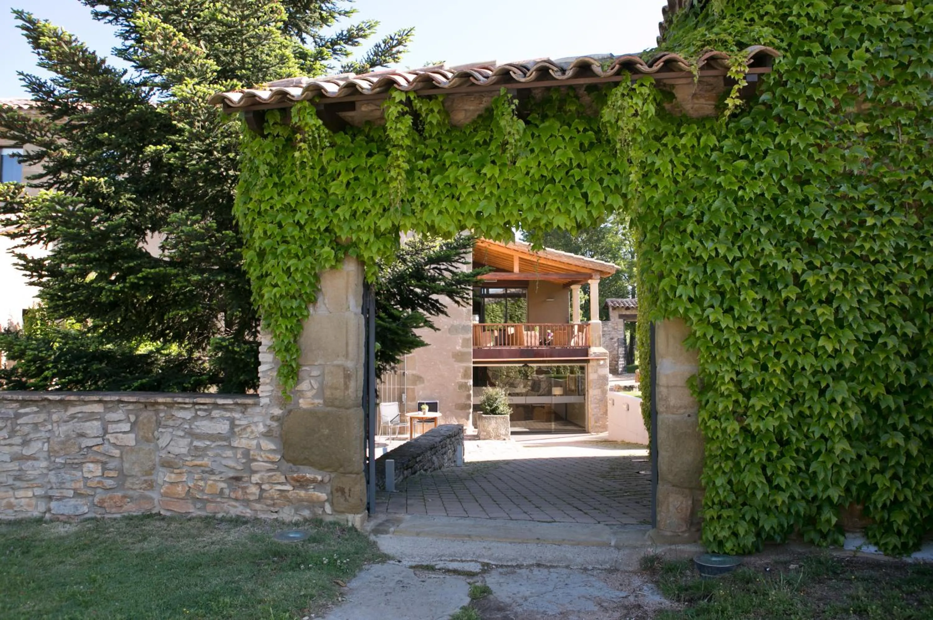 Facade/entrance in Mas Albereda