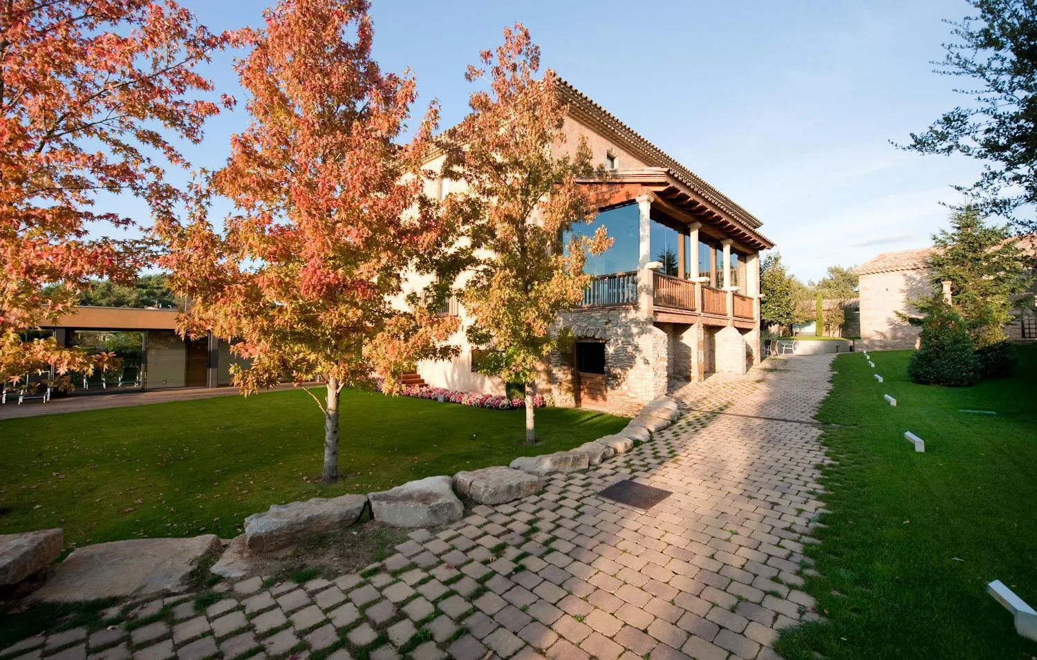 Facade/entrance in Mas Albereda